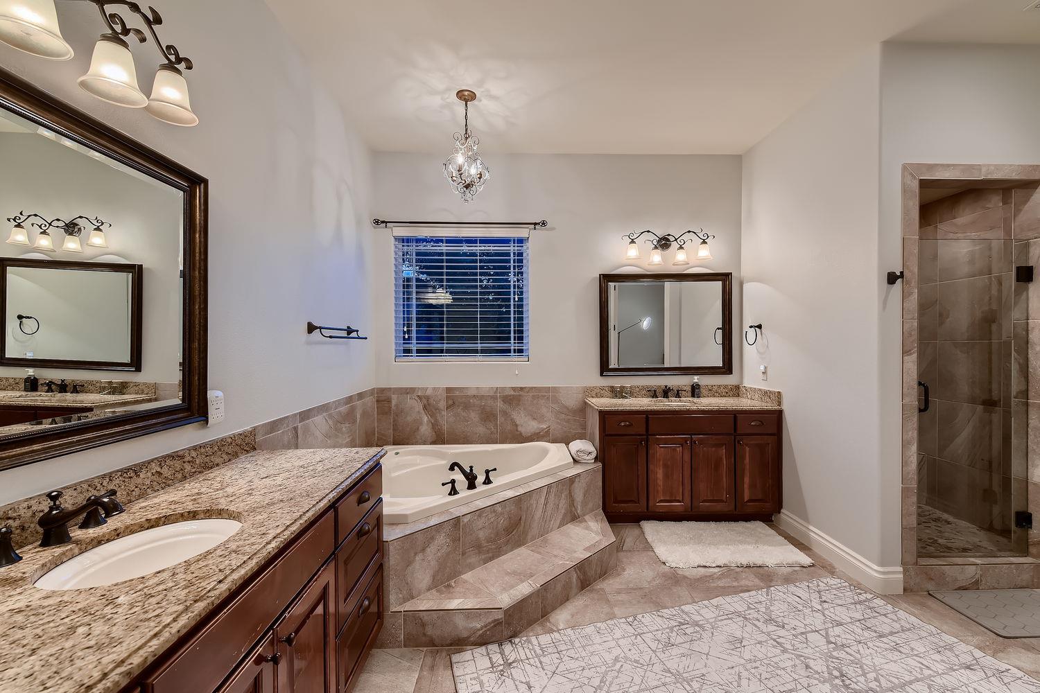 124 Gabriel Vis E, Georgetown, TX 78633