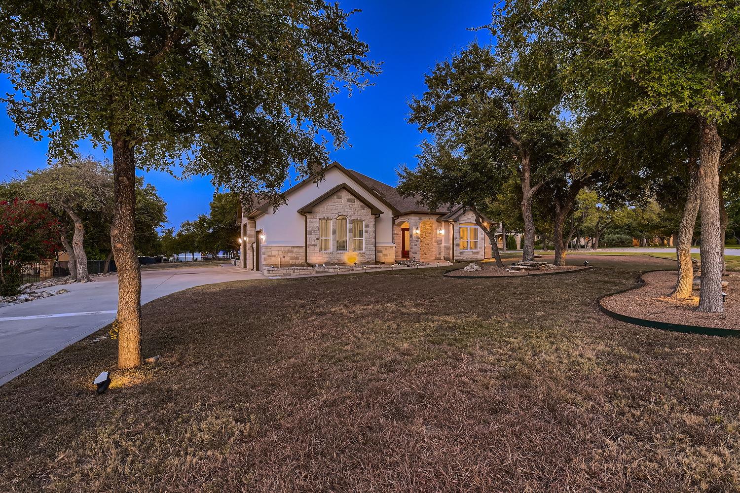 124 Gabriel Vis E, Georgetown, TX 78633