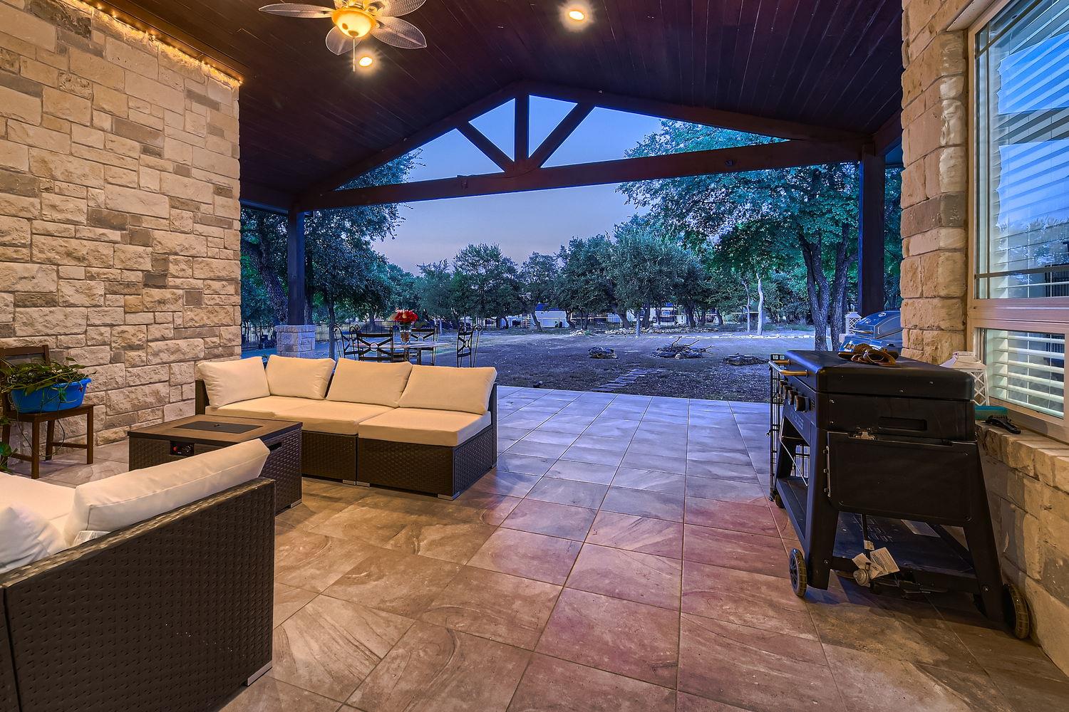 124 Gabriel Vis E, Georgetown, TX 78633