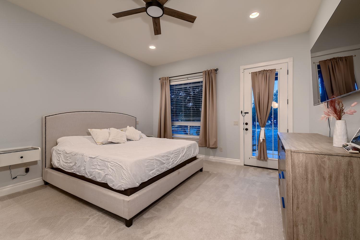 124 Gabriel Vis E, Georgetown, TX 78633