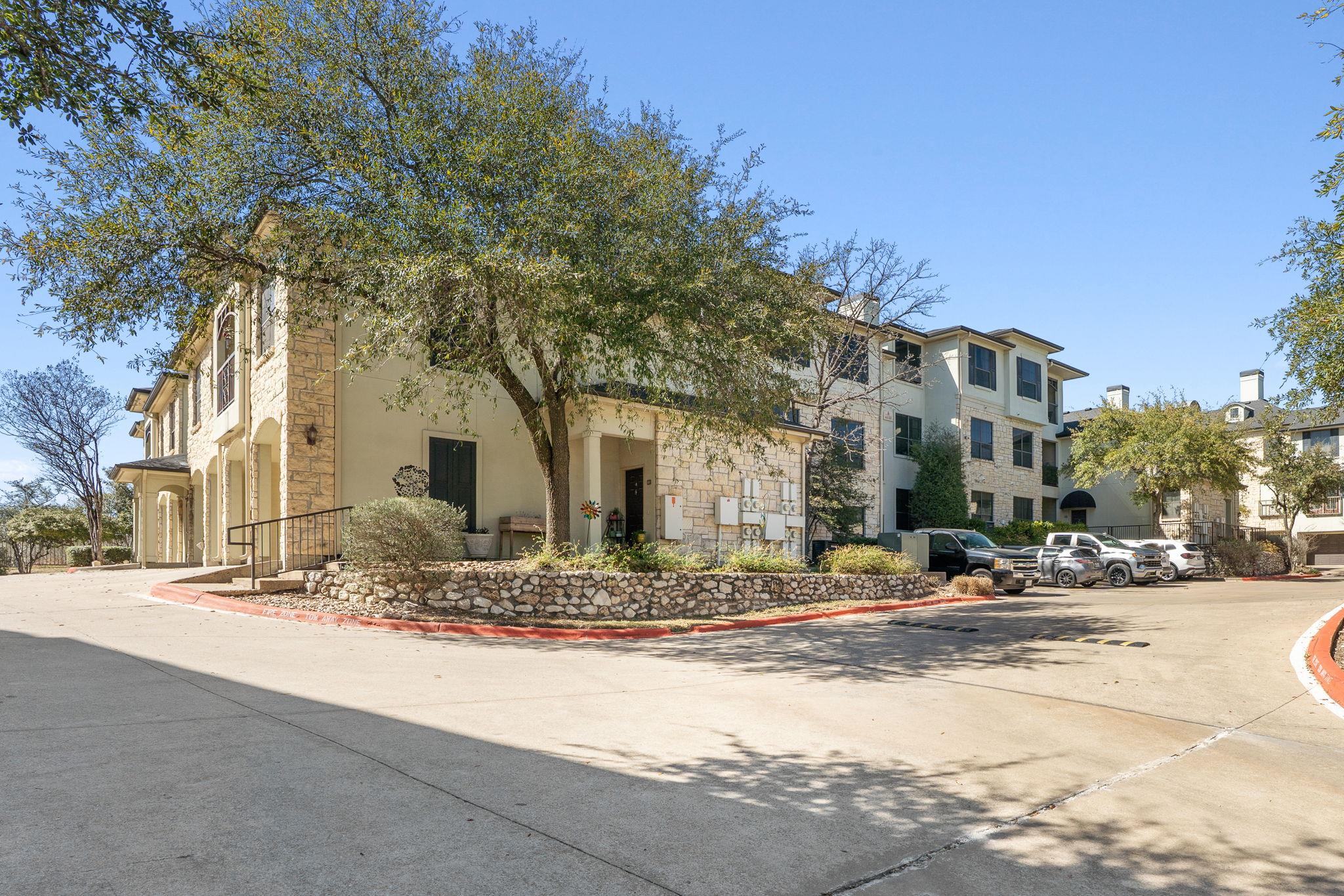7701 Rialto Blvd # 623, Austin, TX 78735