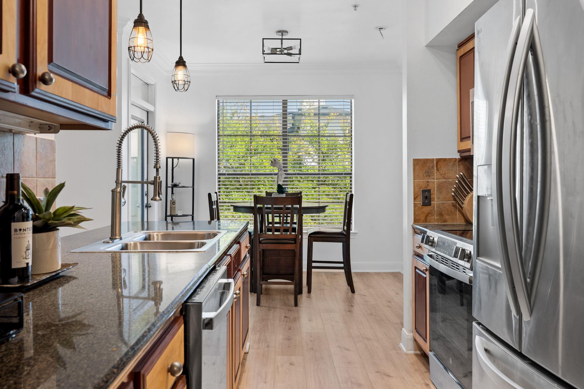 7701 Rialto Blvd # 623, Austin, TX 78735