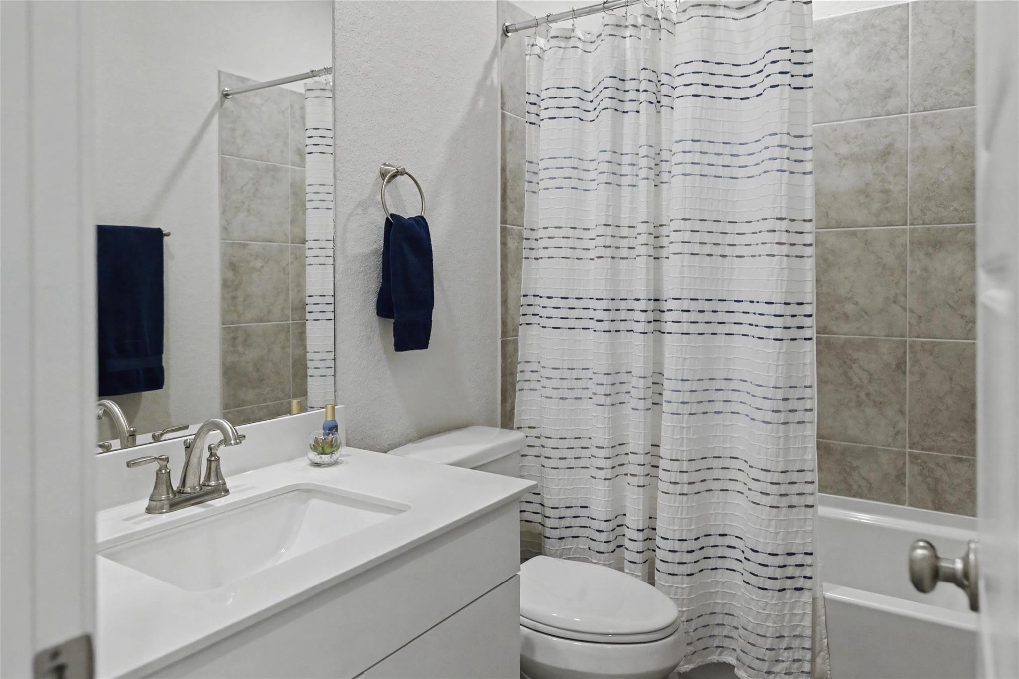 708 Willowbrook Ave, New Braunfels, TX 78130