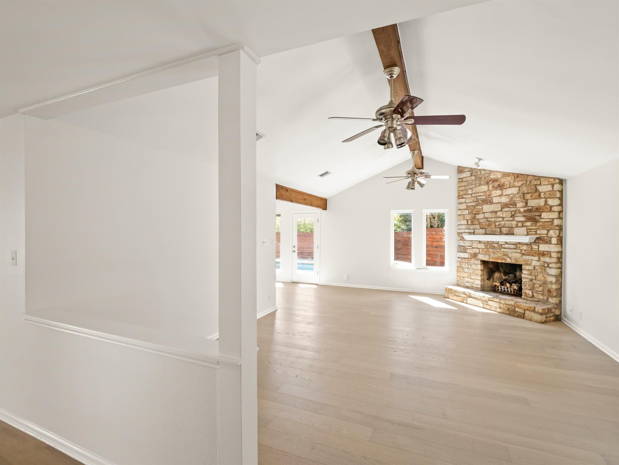 4713 Trail Crest Cir, Austin, TX 78735