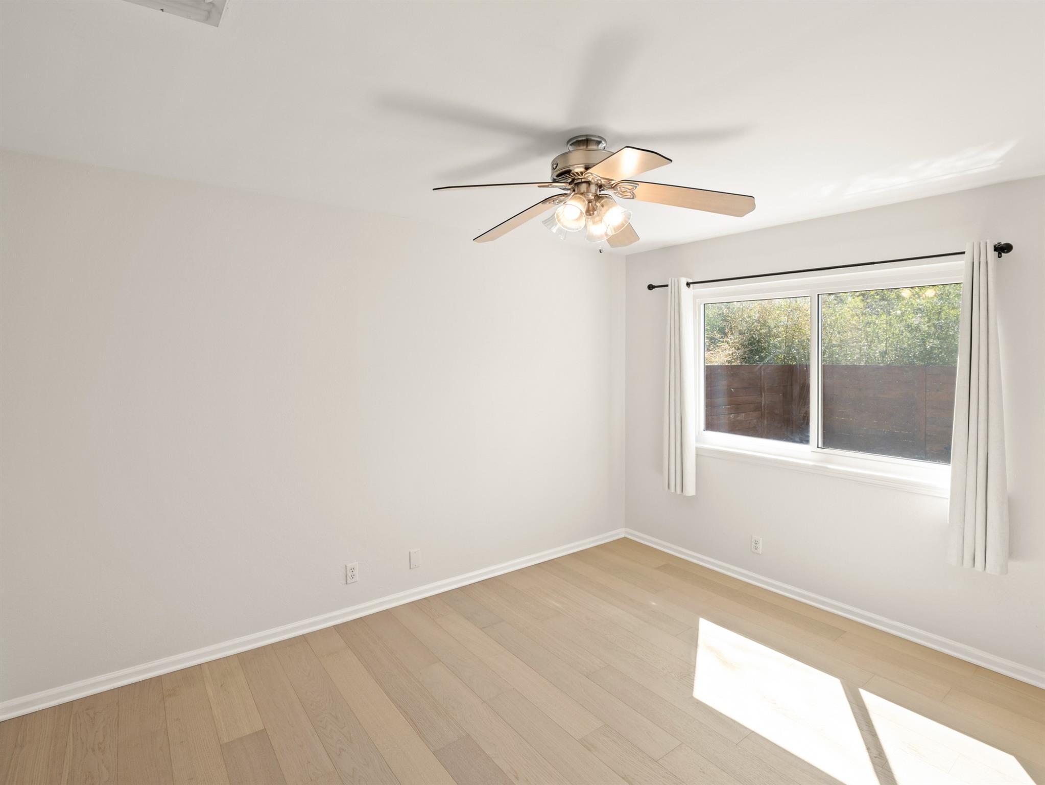 4713 Trail Crest Cir, Austin, TX 78735