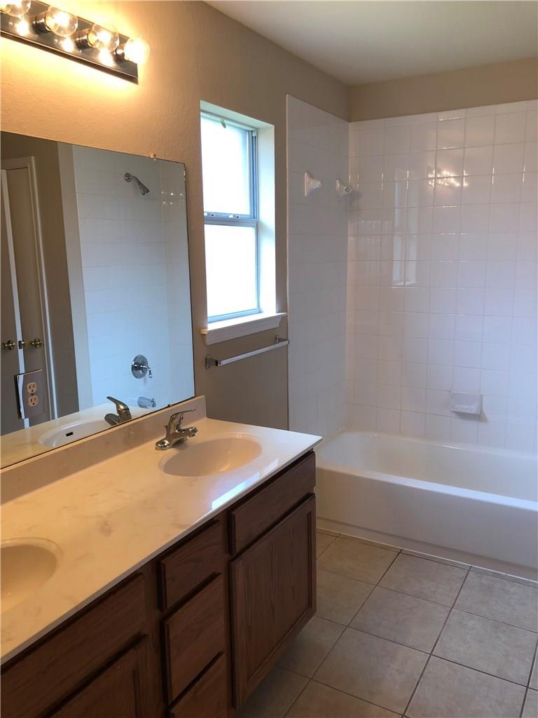 711 Encanto Dr, Leander, TX 78641