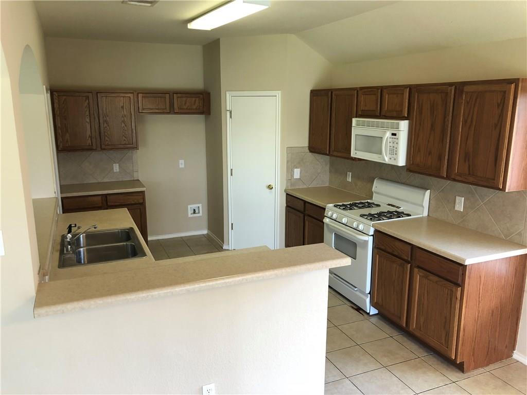 711 Encanto Dr, Leander, TX 78641