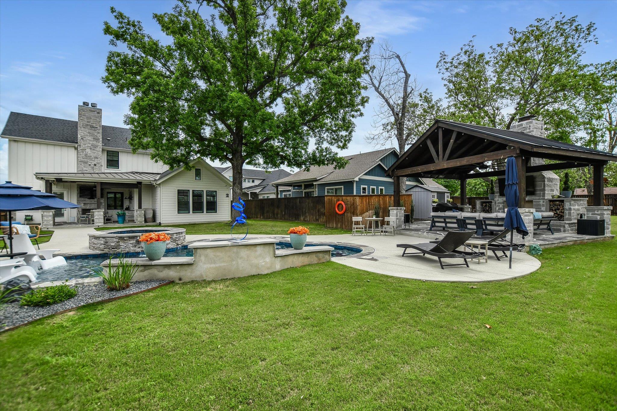 105 Retreat Pl, Georgetown, TX 78626