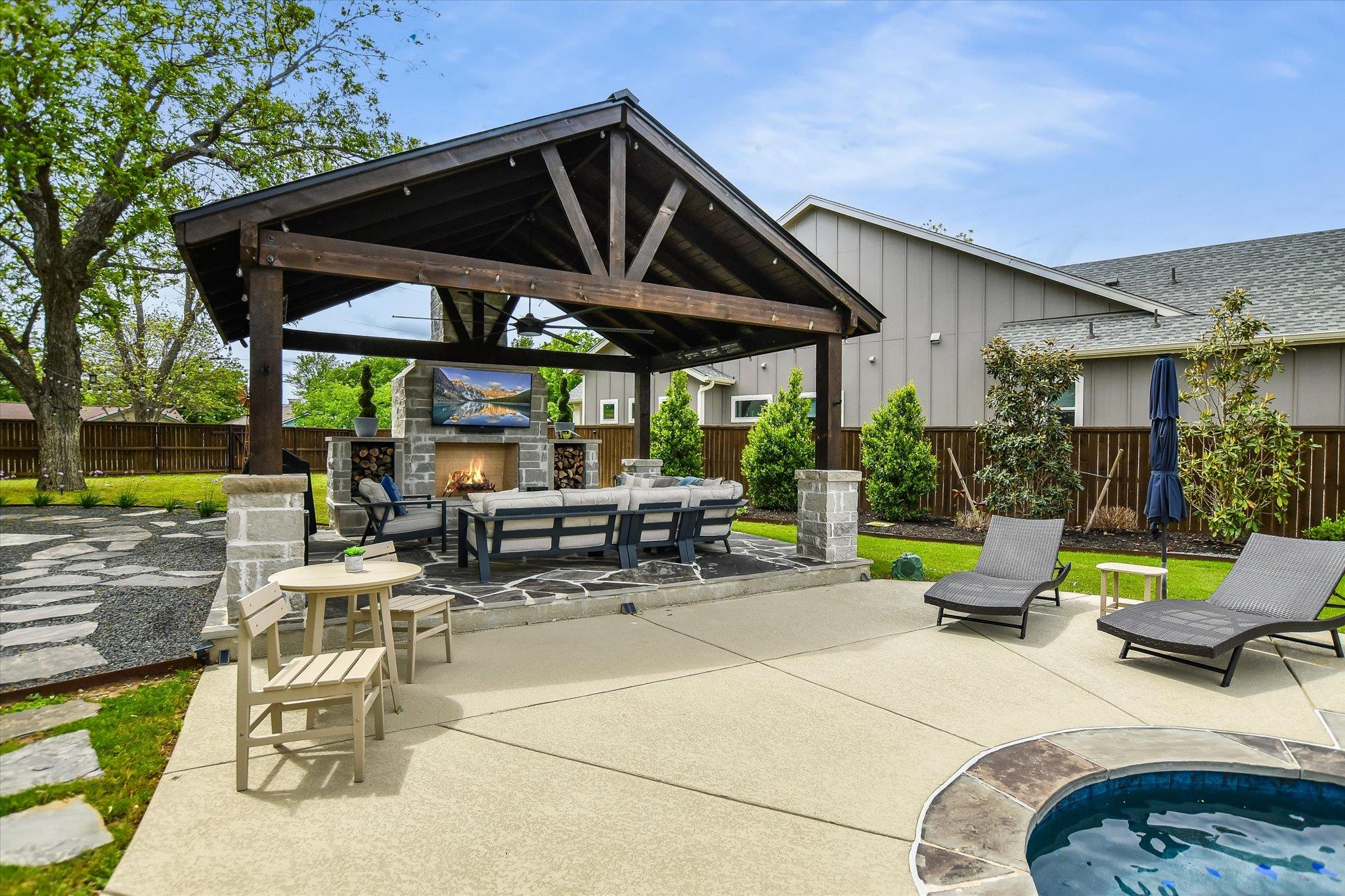 105 Retreat Pl, Georgetown, TX 78626