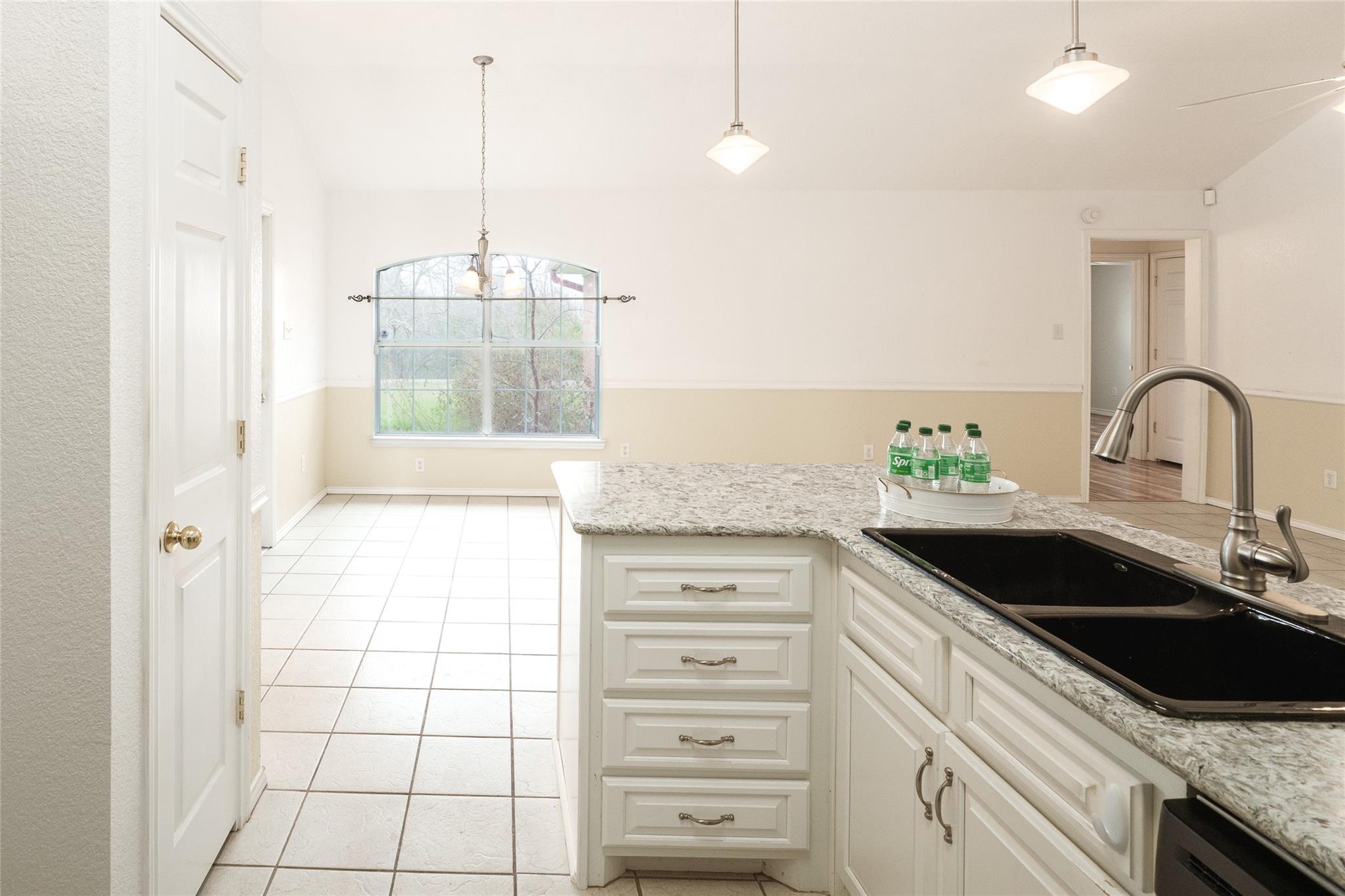 2005 Excel Dr, Killeen, TX 76542