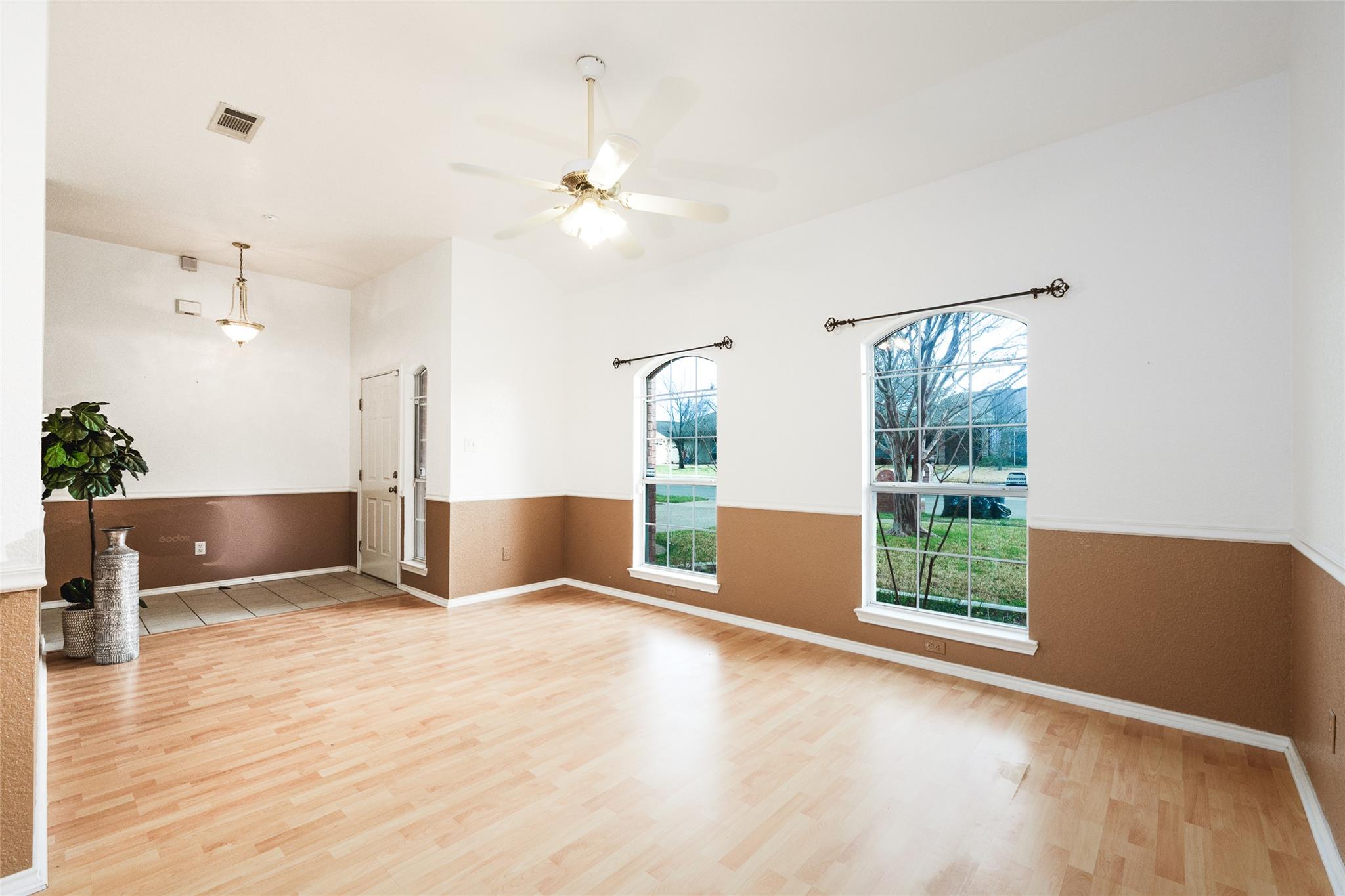 2005 Excel Dr, Killeen, TX 76542