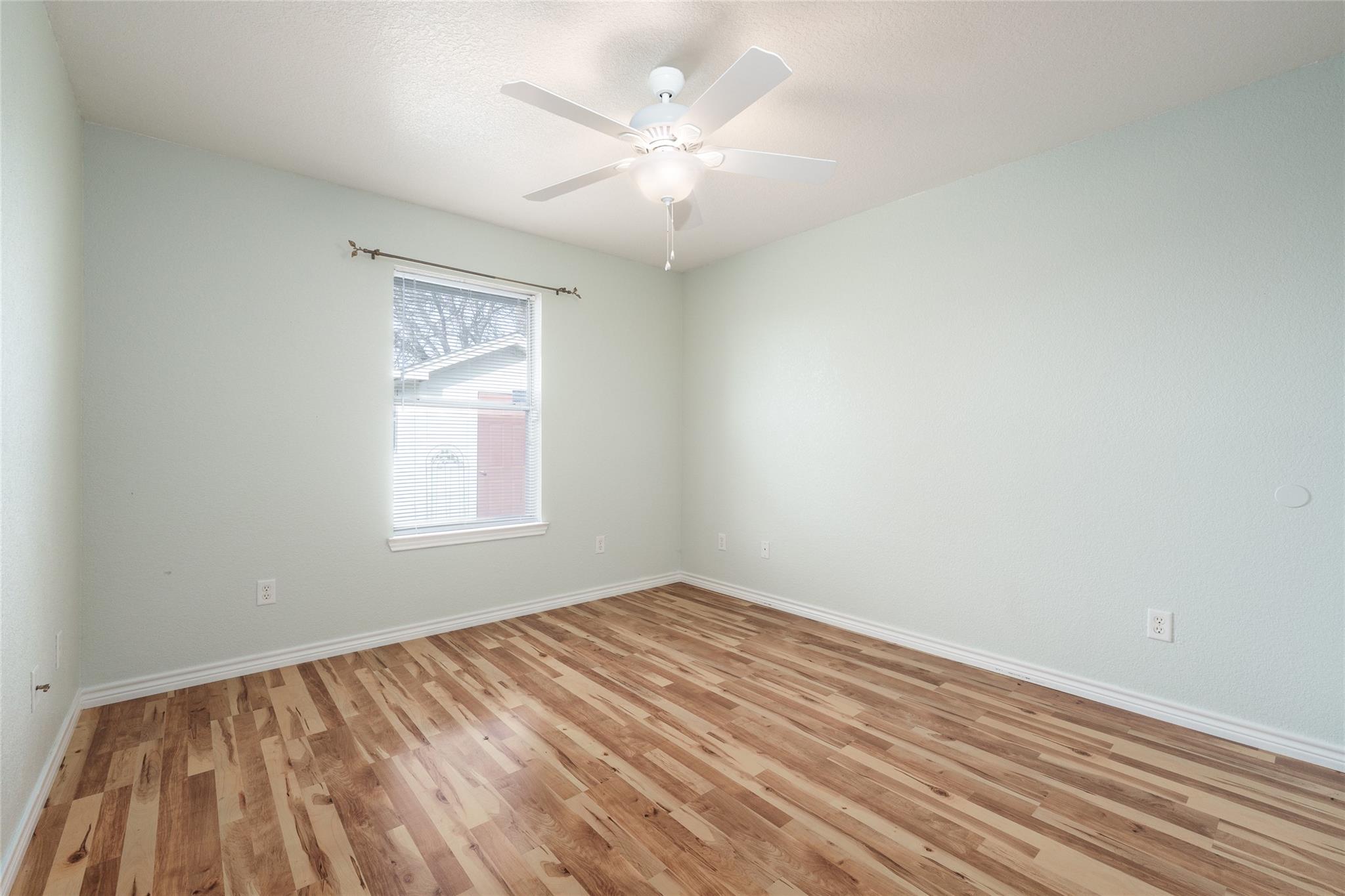 2005 Excel Dr, Killeen, TX 76542