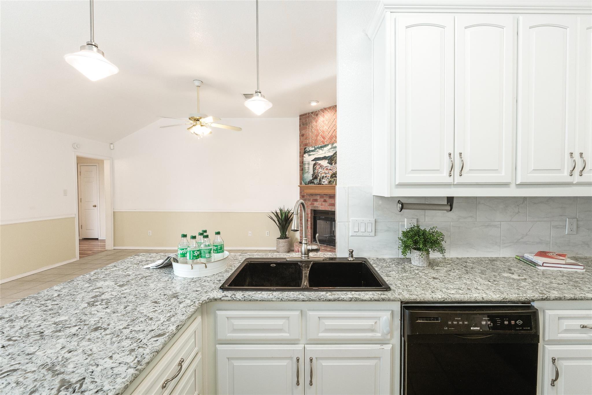 2005 Excel Dr, Killeen, TX 76542