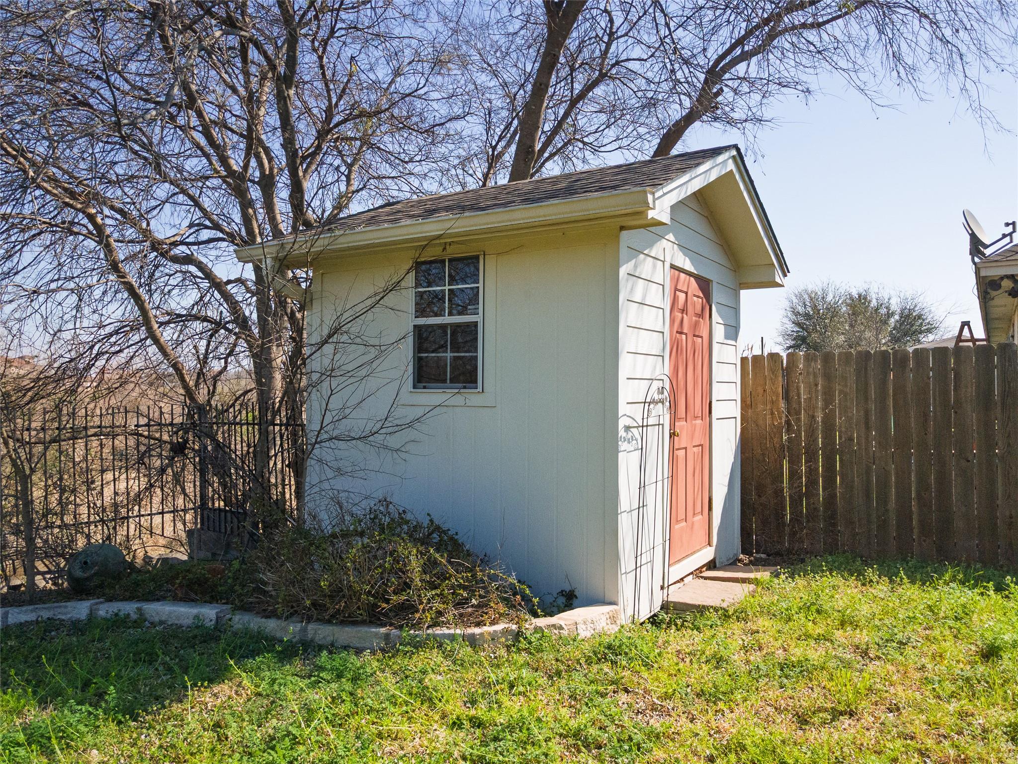 2005 Excel Dr, Killeen, TX 76542