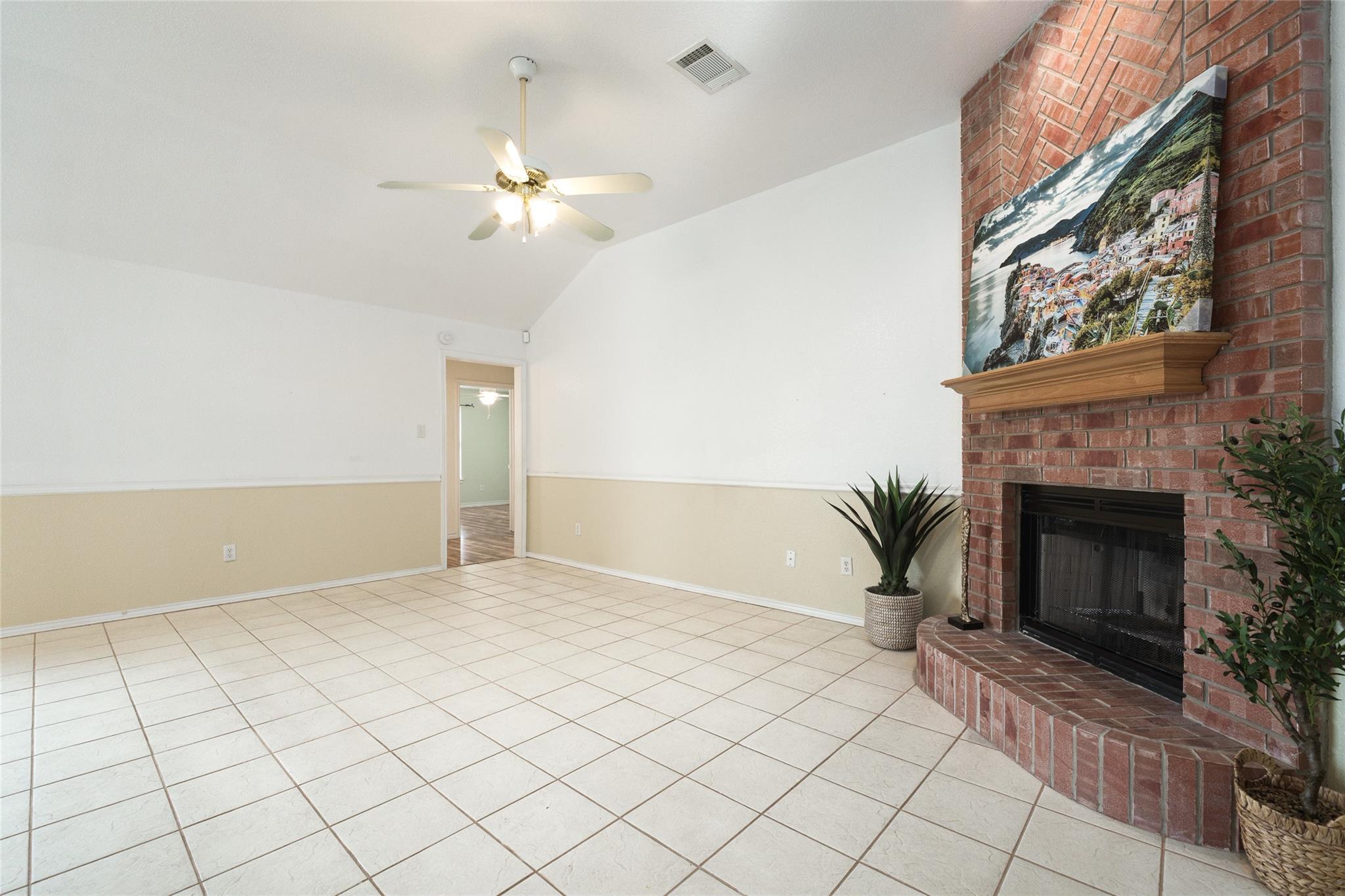 2005 Excel Dr, Killeen, TX 76542