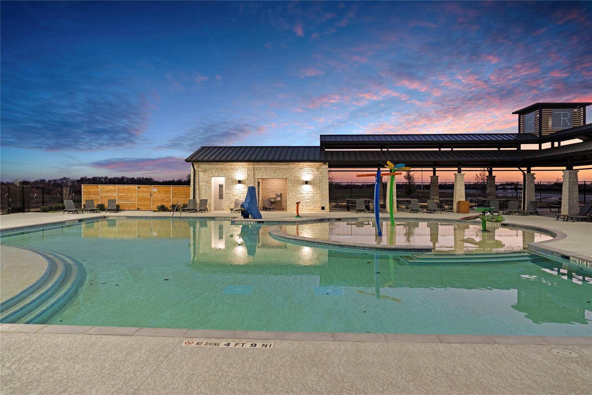 172 Gullivers Dr, Elgin, TX 78621