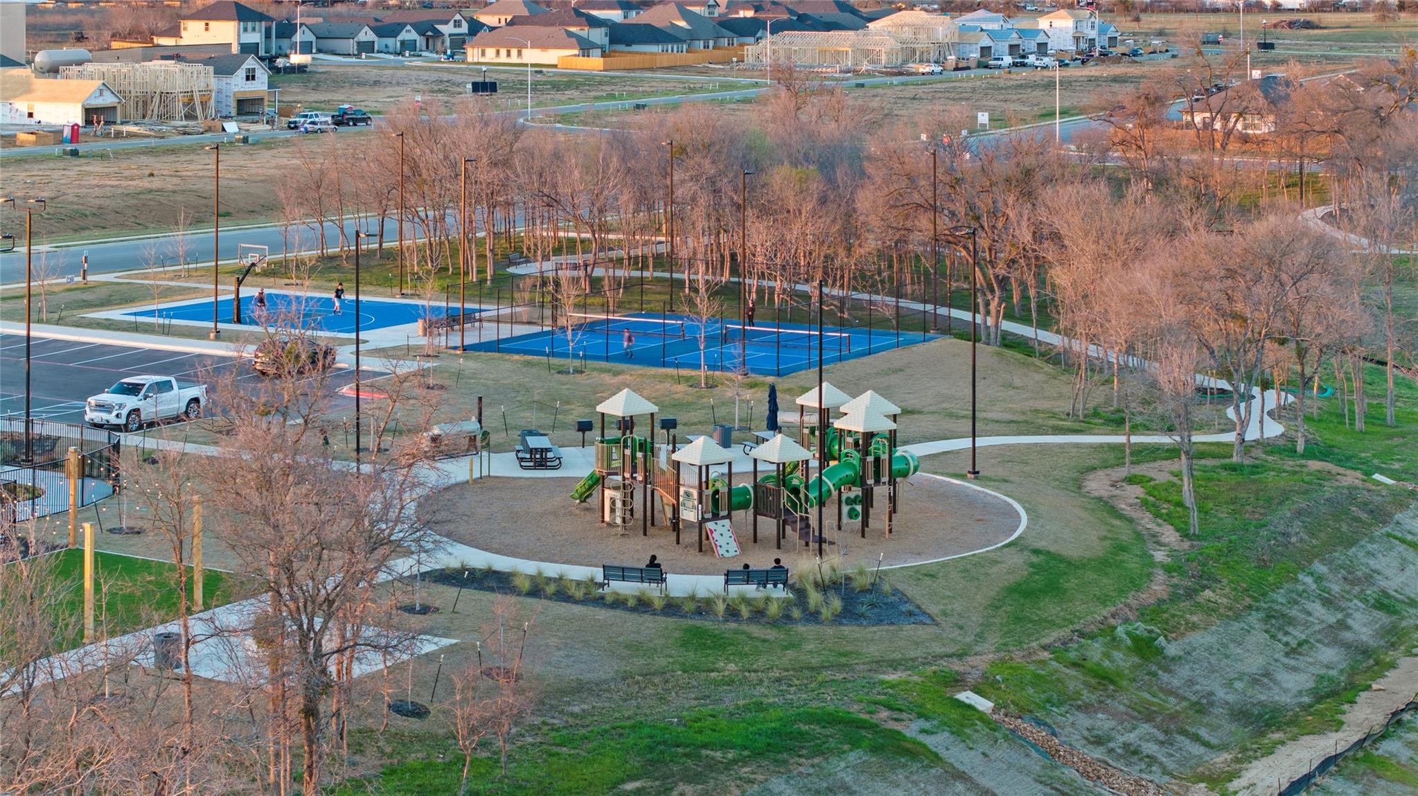 172 Gullivers Dr, Elgin, TX 78621