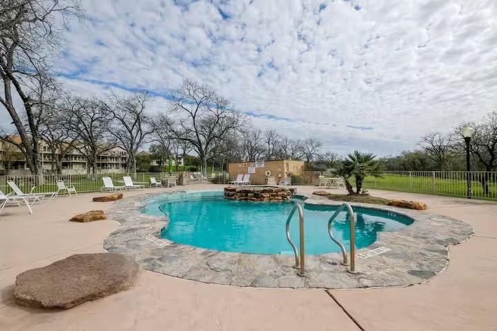730 E Mather St # K301, New Braunfels, TX 78130