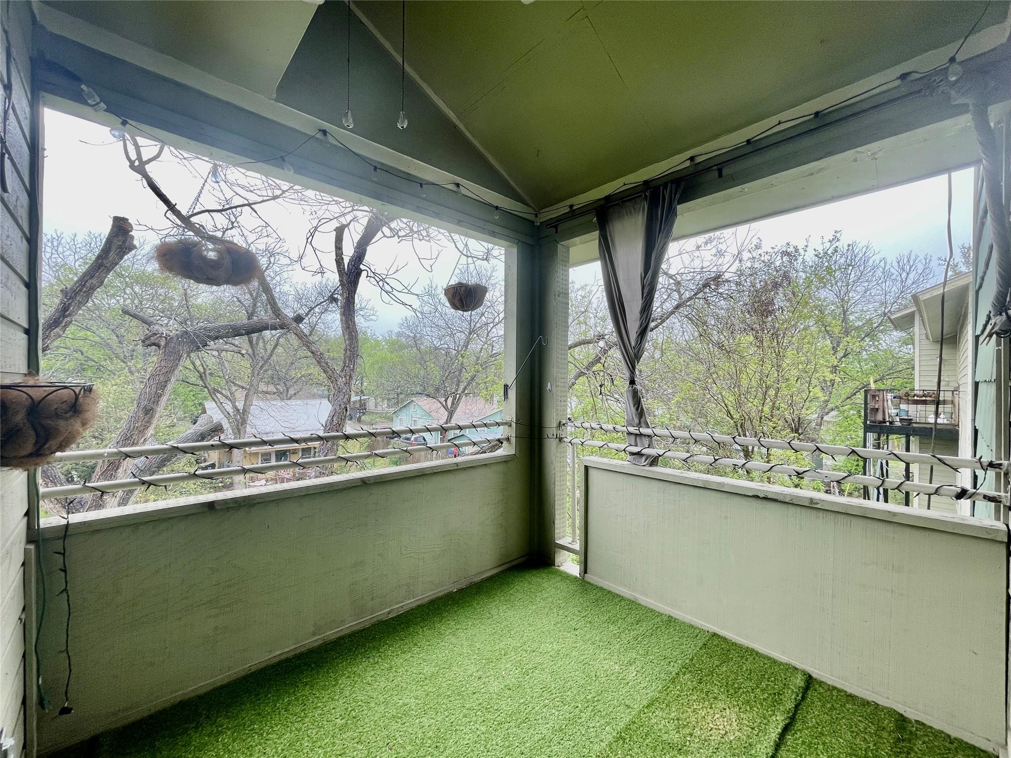 506 W San Antonio St # 206, San Marcos, TX 78666