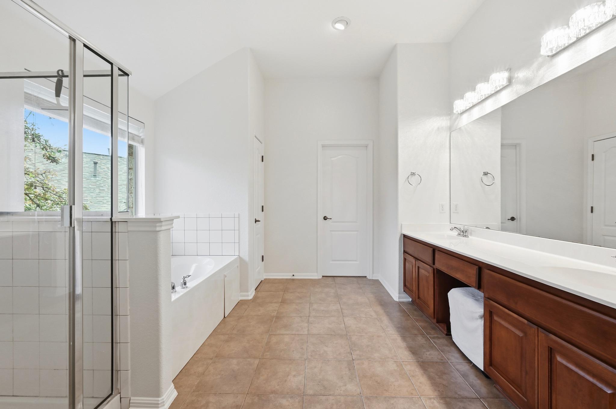 12613 Palfrey Dr, Austin, TX 78727