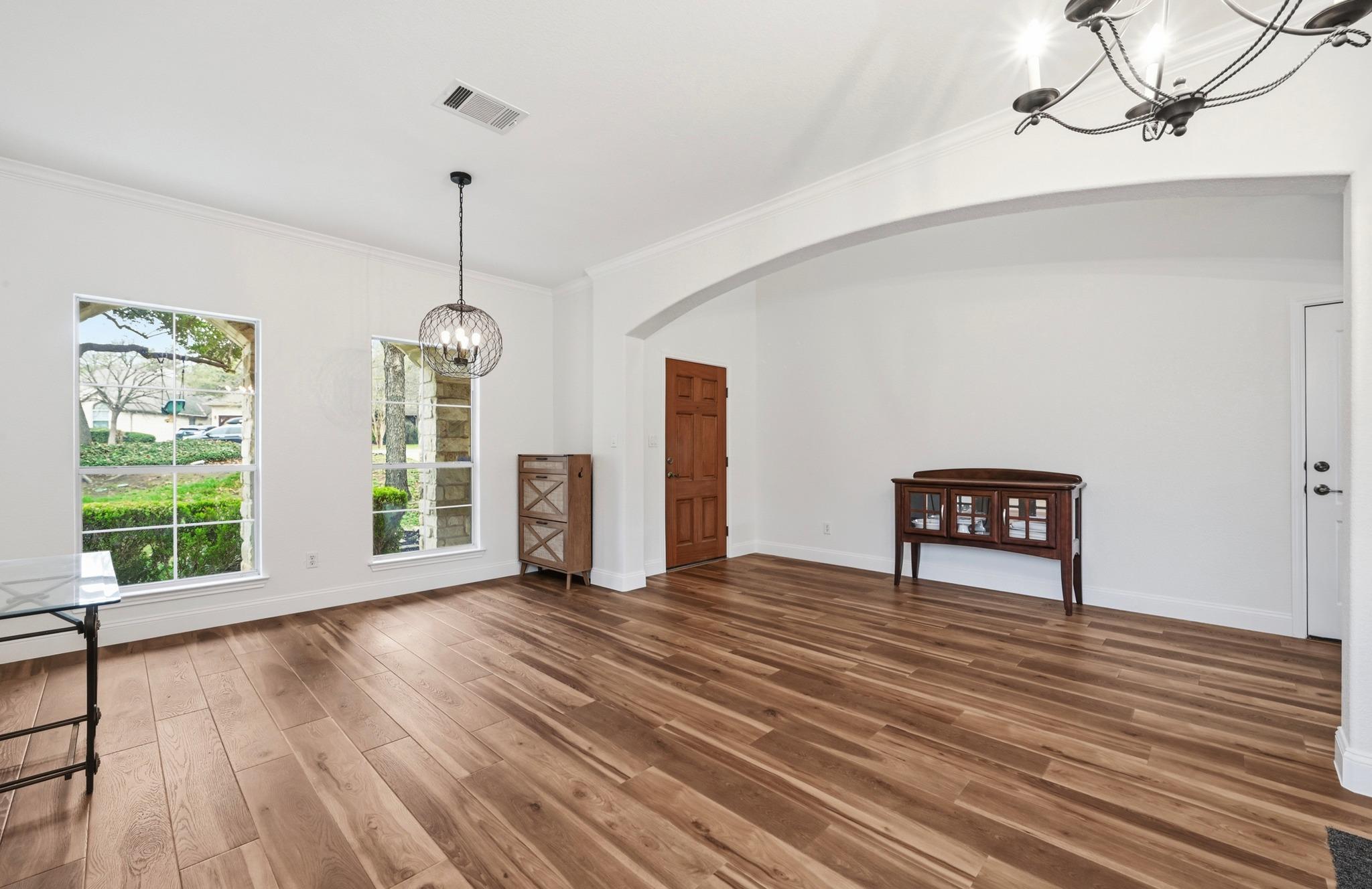 12613 Palfrey Dr, Austin, TX 78727