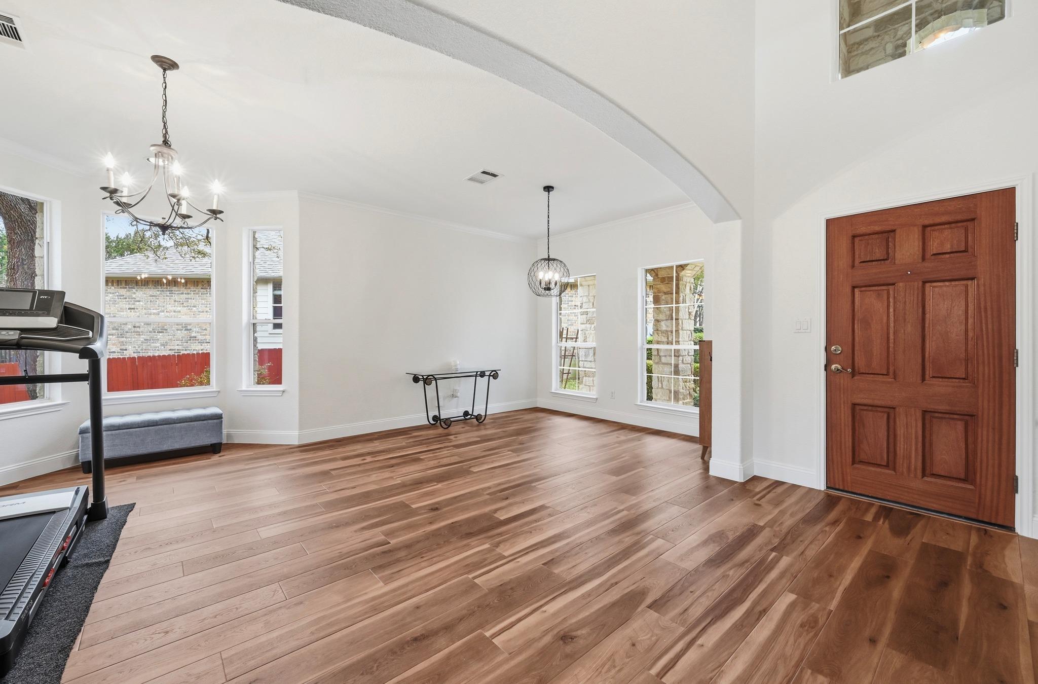 12613 Palfrey Dr, Austin, TX 78727