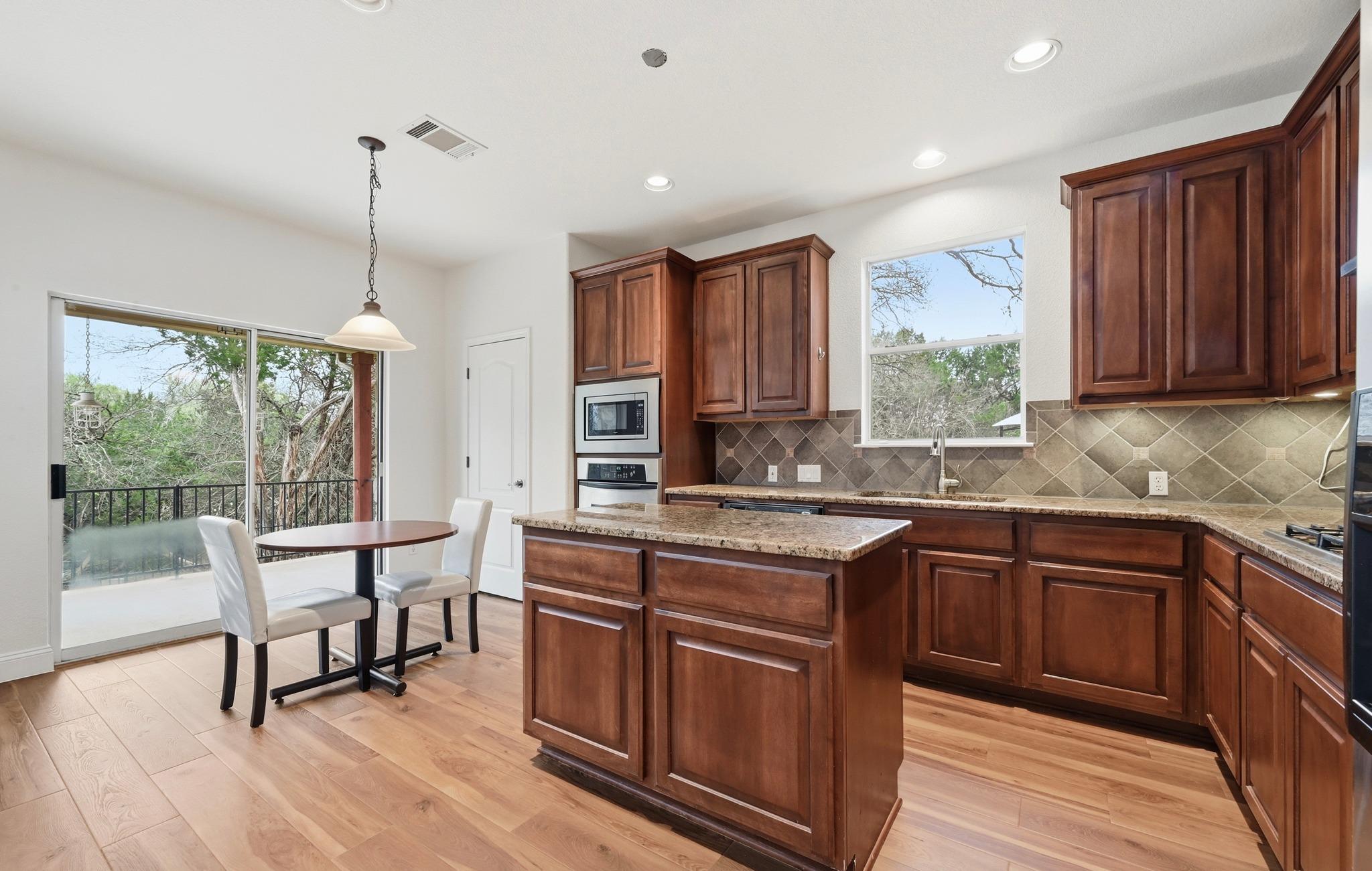 12613 Palfrey Dr, Austin, TX 78727