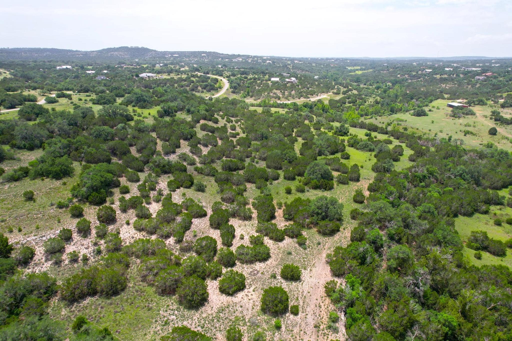 831 Hidden Creek Dr, Dripping Springs, TX 78620