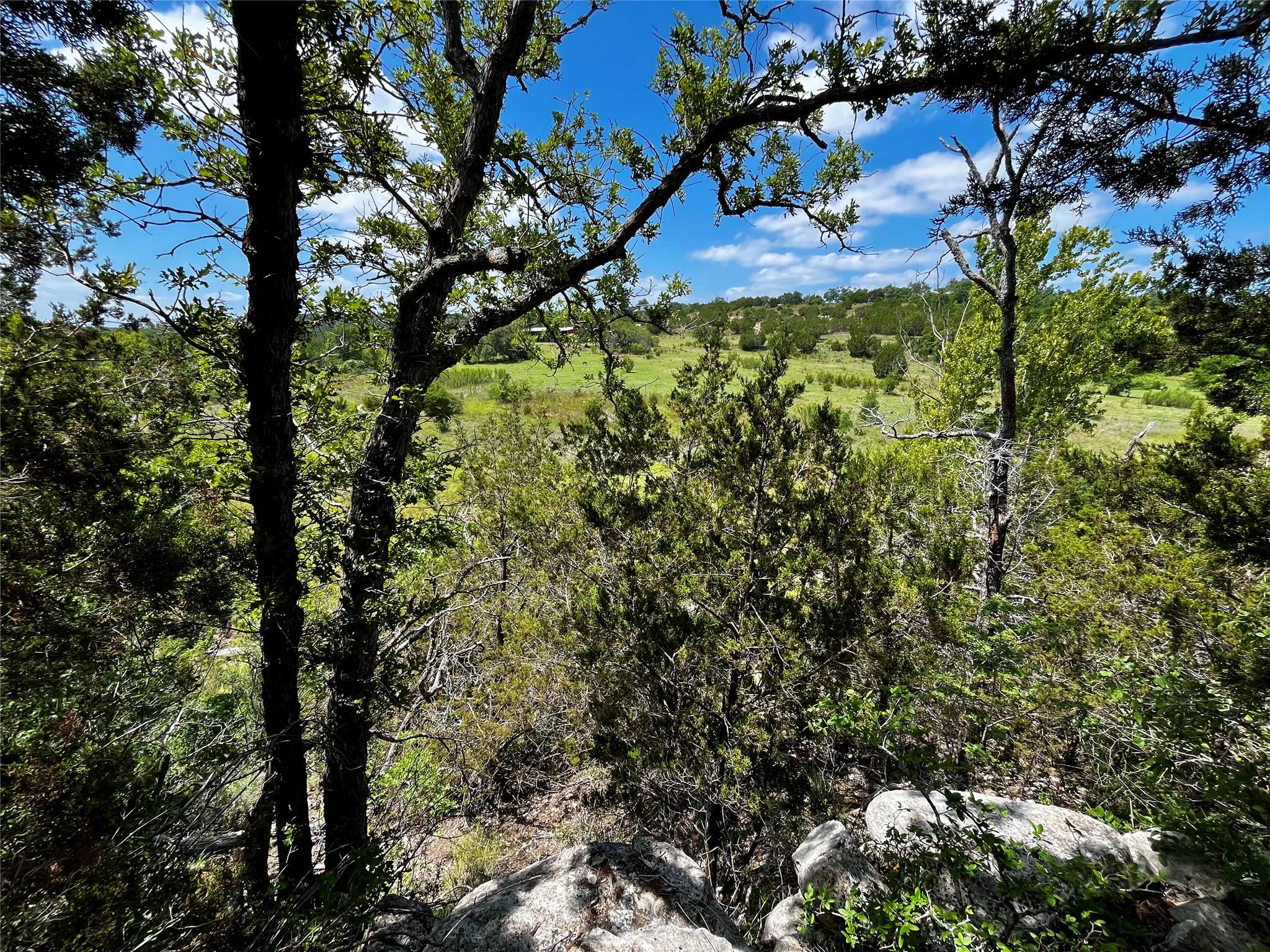 831 Hidden Creek Dr, Dripping Springs, TX 78620