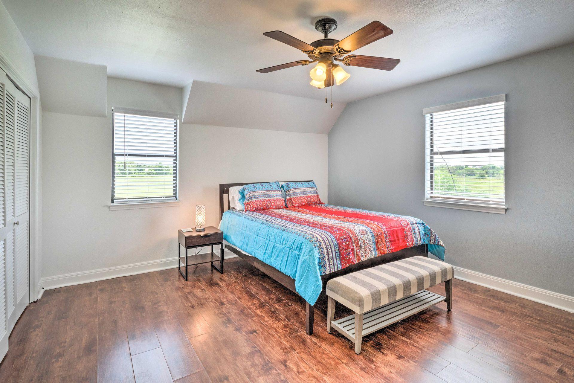 15805 Richards Dr, Del Valle, TX 78617