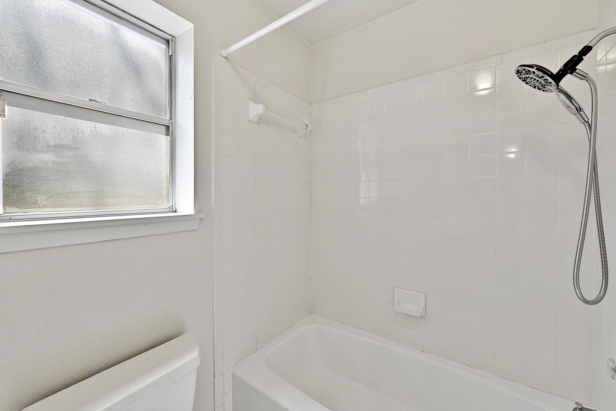 4407 Limewood Ct, Austin, TX 78727