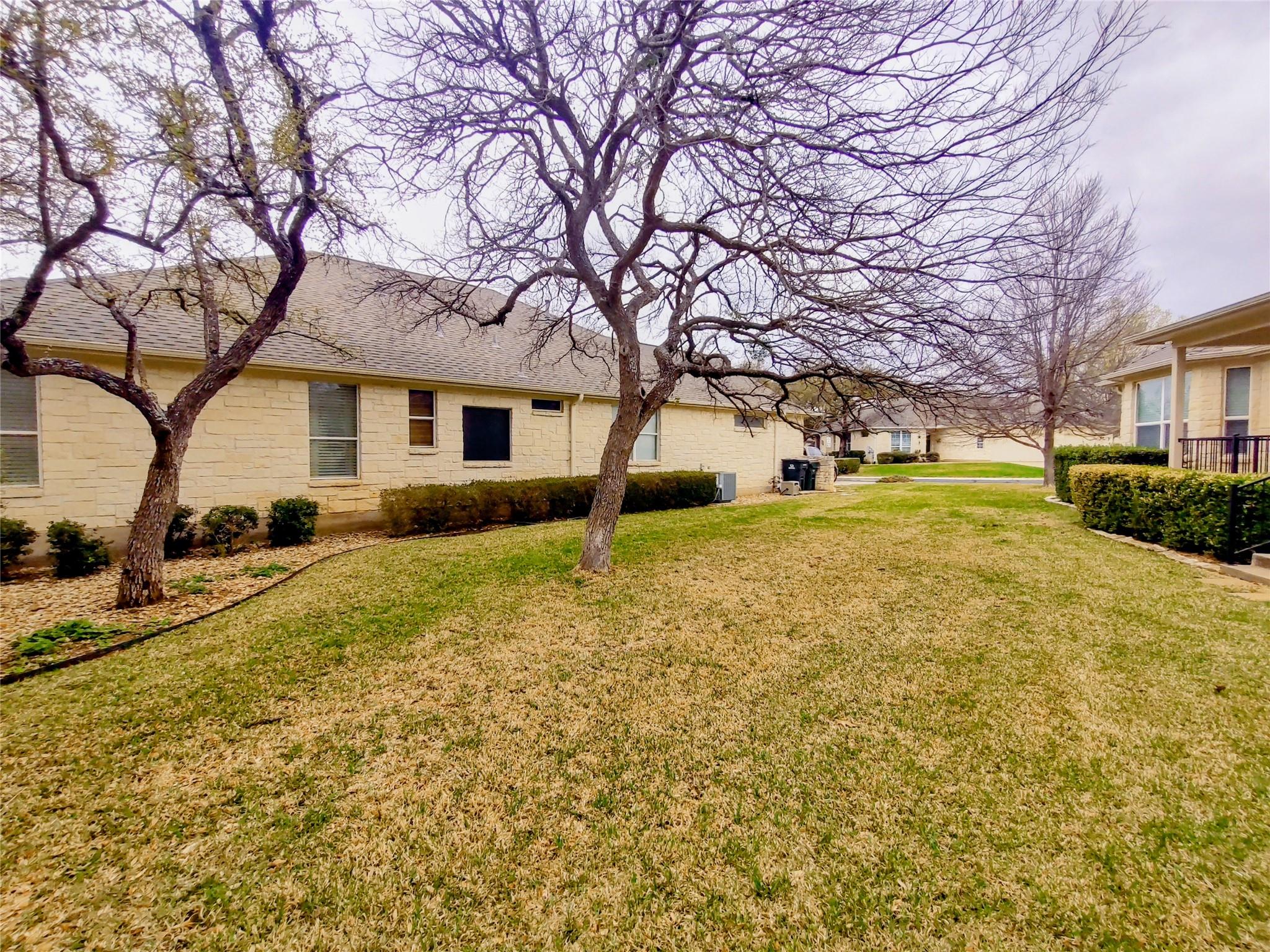 416 Brazos Dr, Georgetown, TX 78628