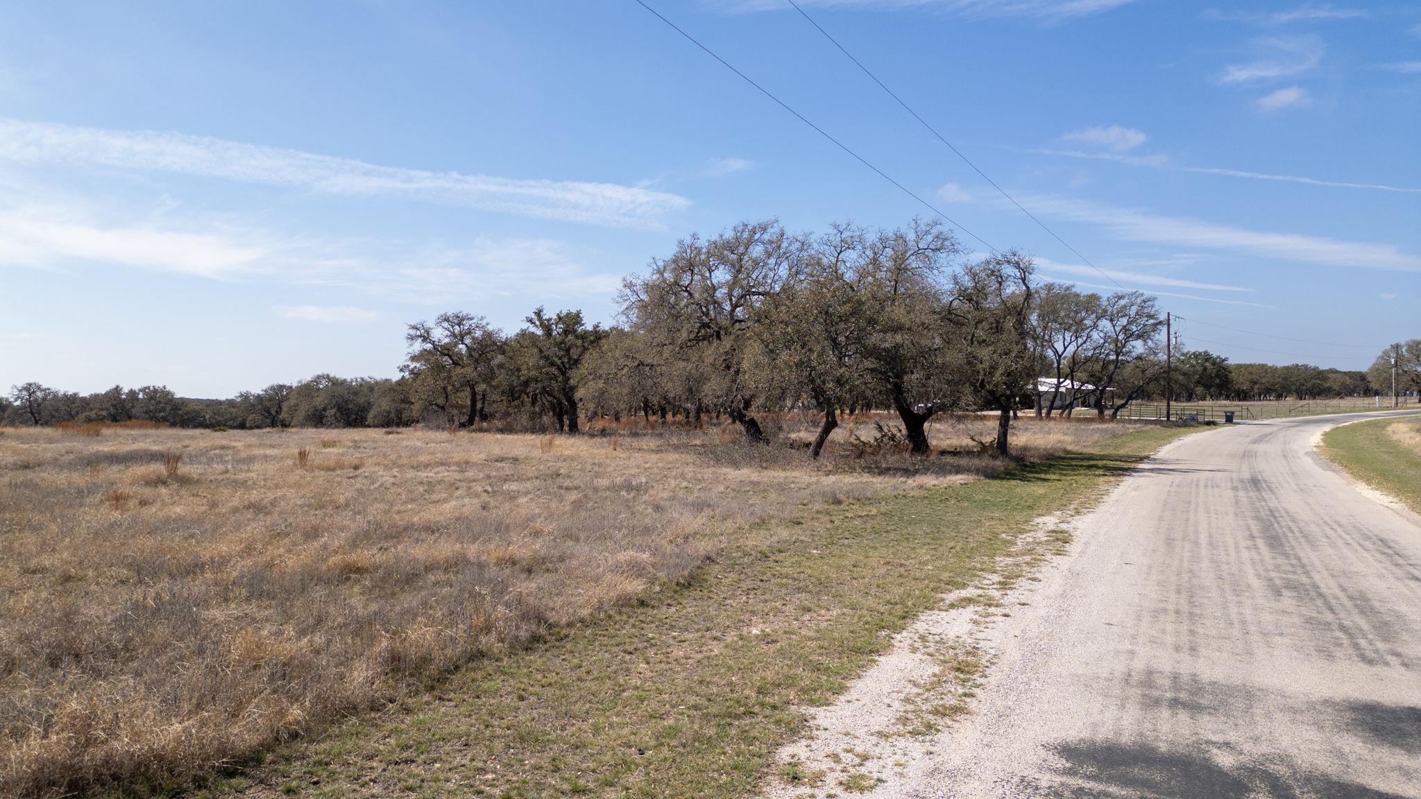 100 S Waterbuck Way, Lampasas, TX 76550