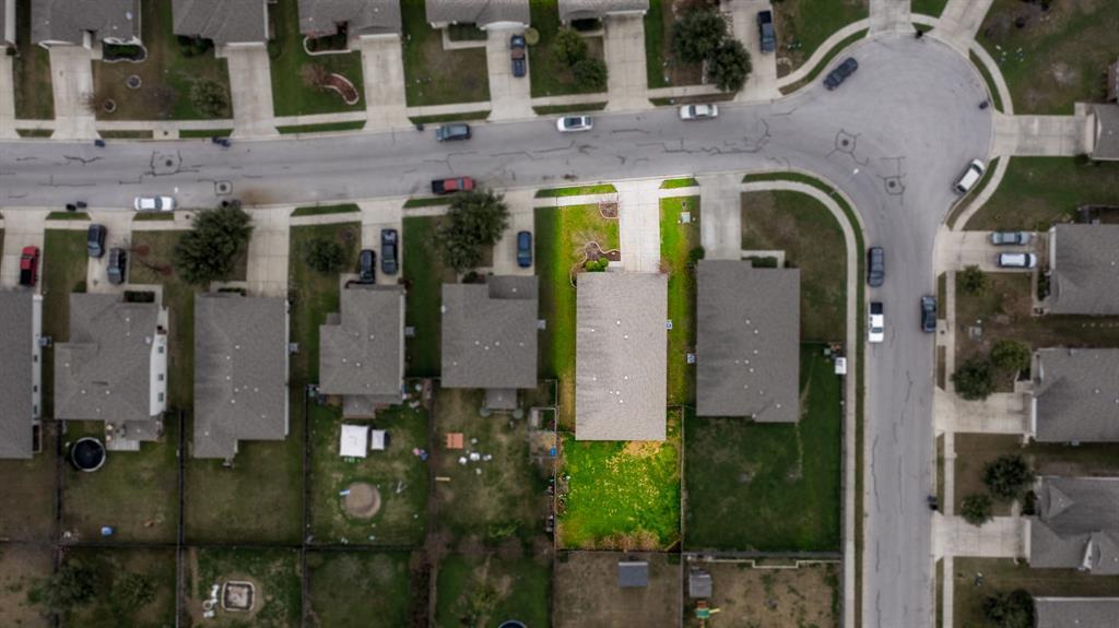 328 Baldwin St, Hutto, TX 78634