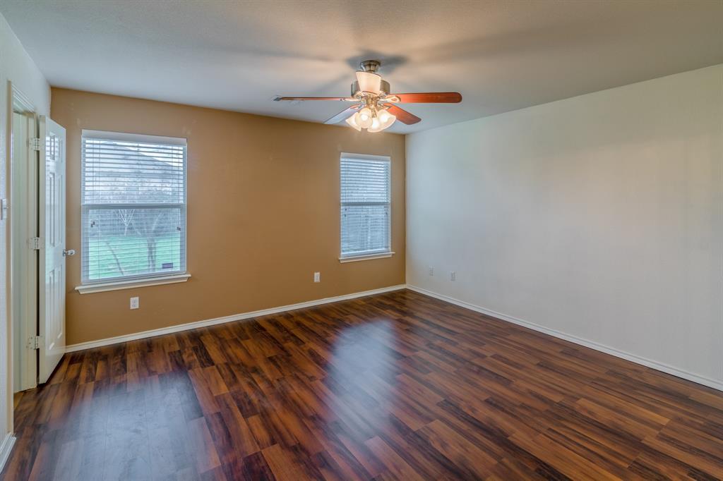 328 Baldwin St, Hutto, TX 78634