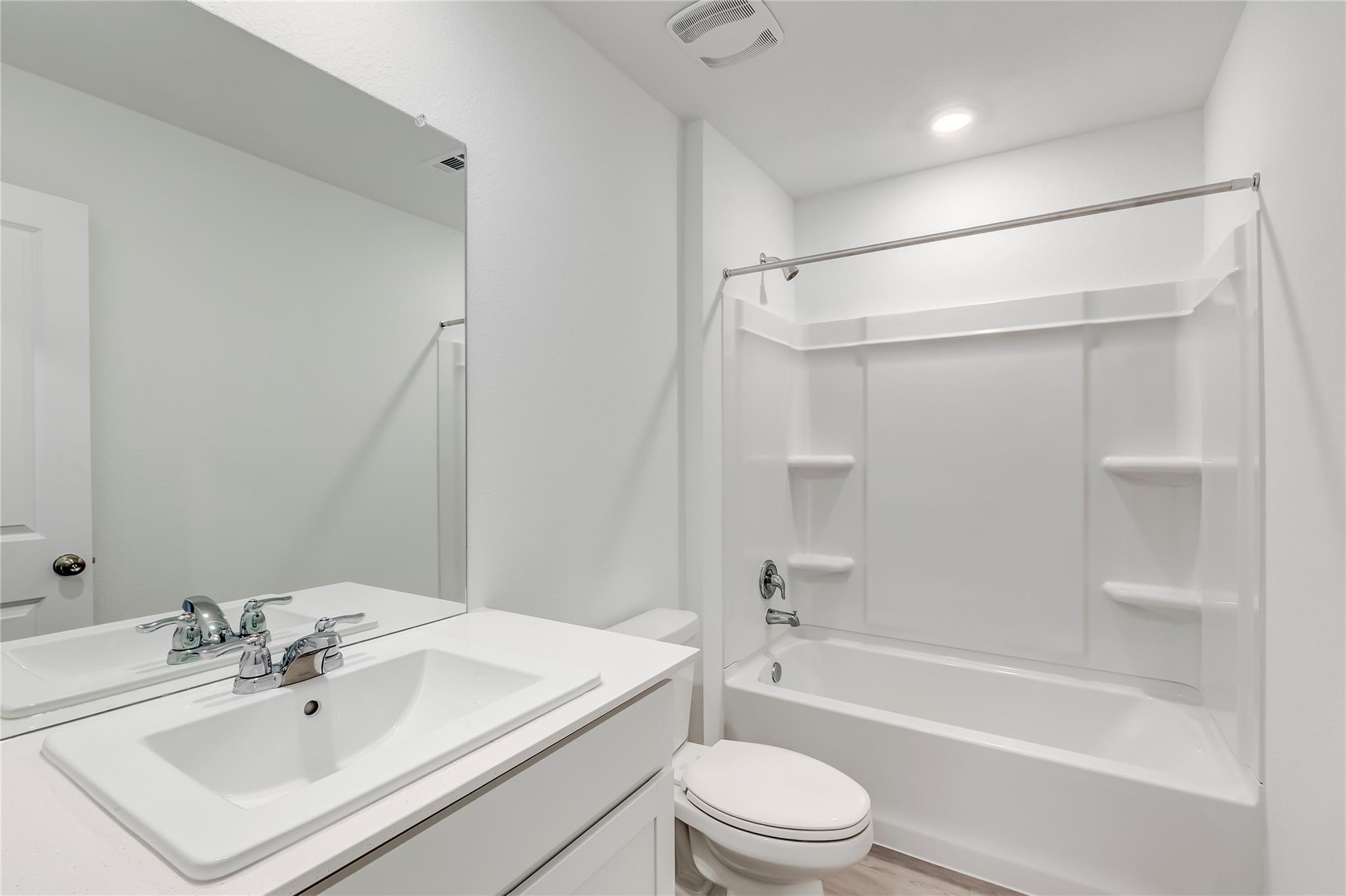 611 Whoopers Loop, Uhland, TX 78640