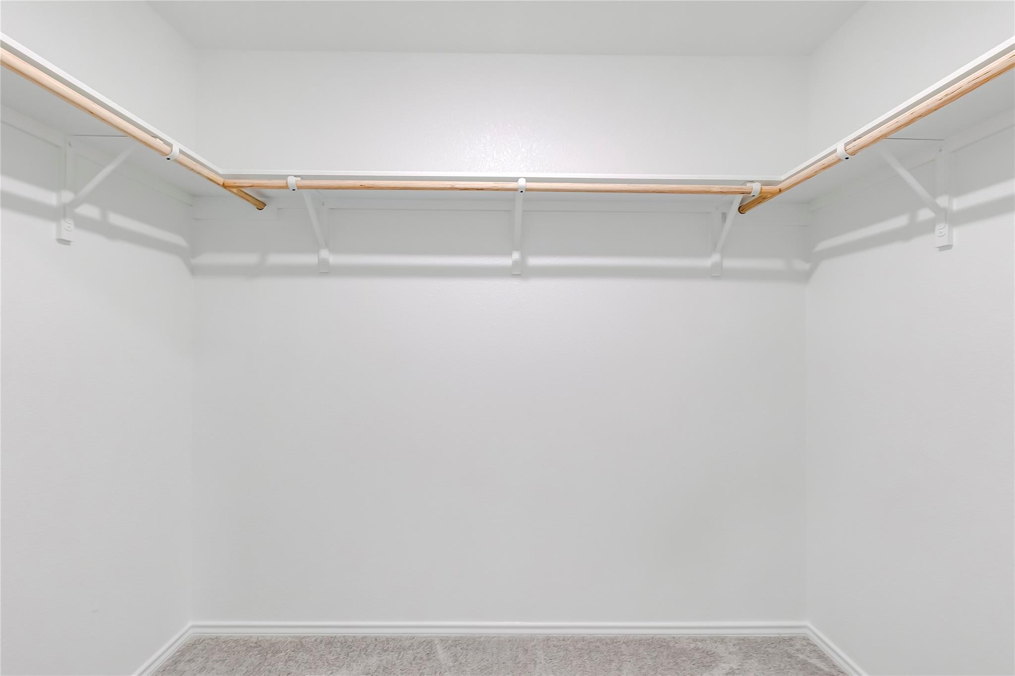 611 Whoopers Loop, Uhland, TX 78640