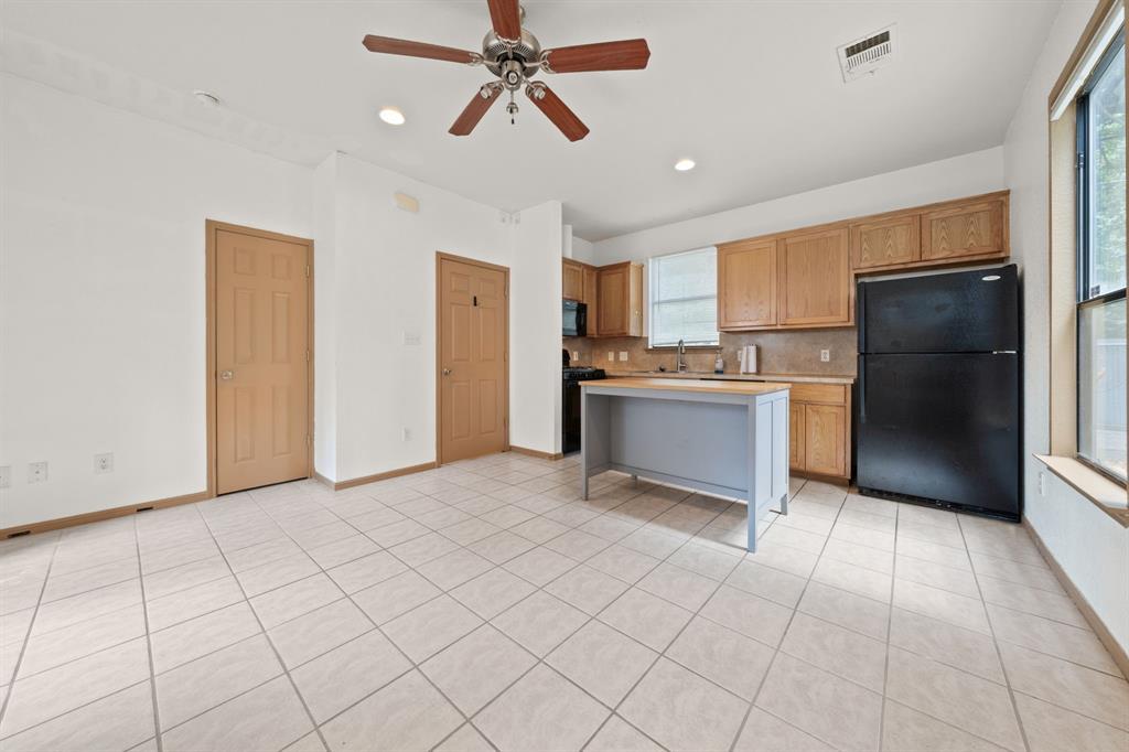 1906 B Garden St # B, Austin, TX 78702