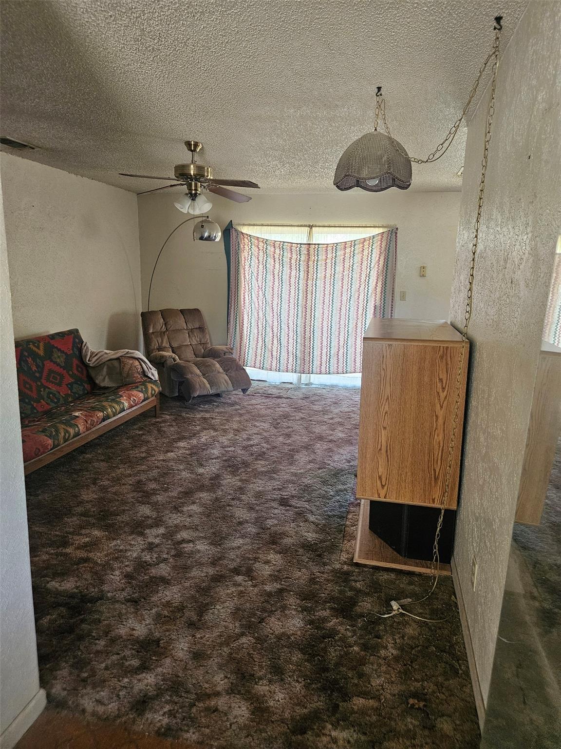 1001 W 17th St, Georgetown, TX 78626