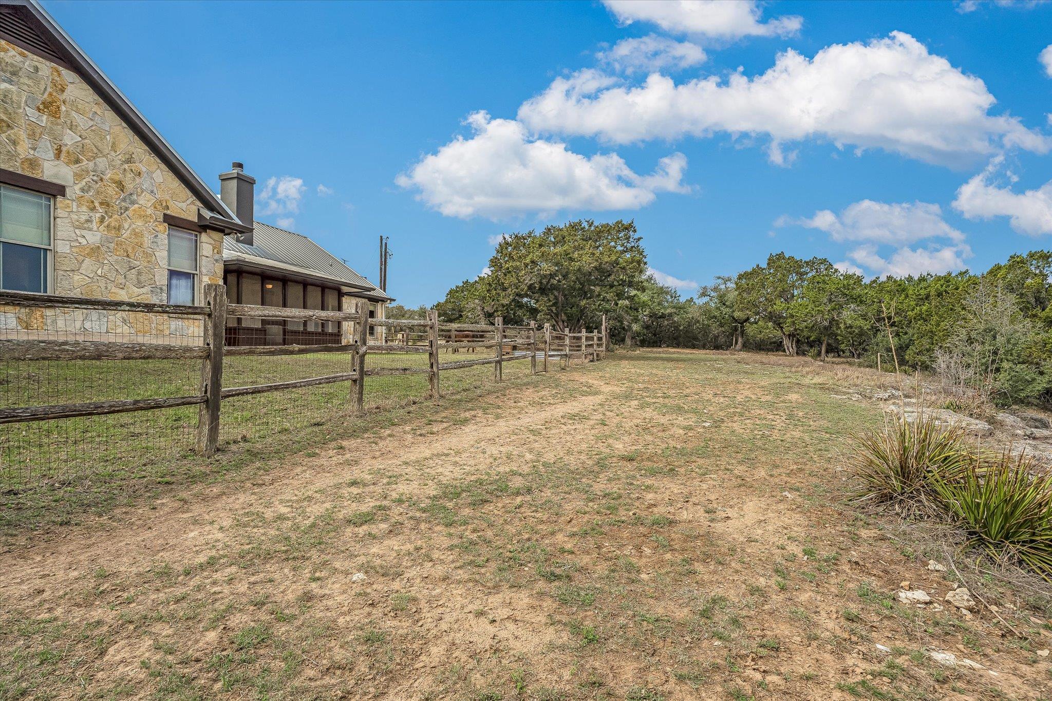 3501 Pursley Rd, Dripping Springs, TX 78620