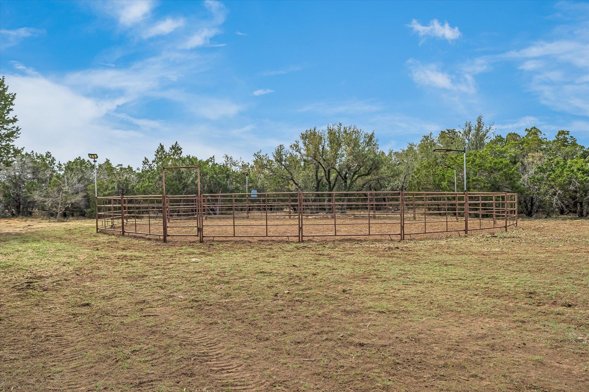 3501 Pursley Rd, Dripping Springs, TX 78620