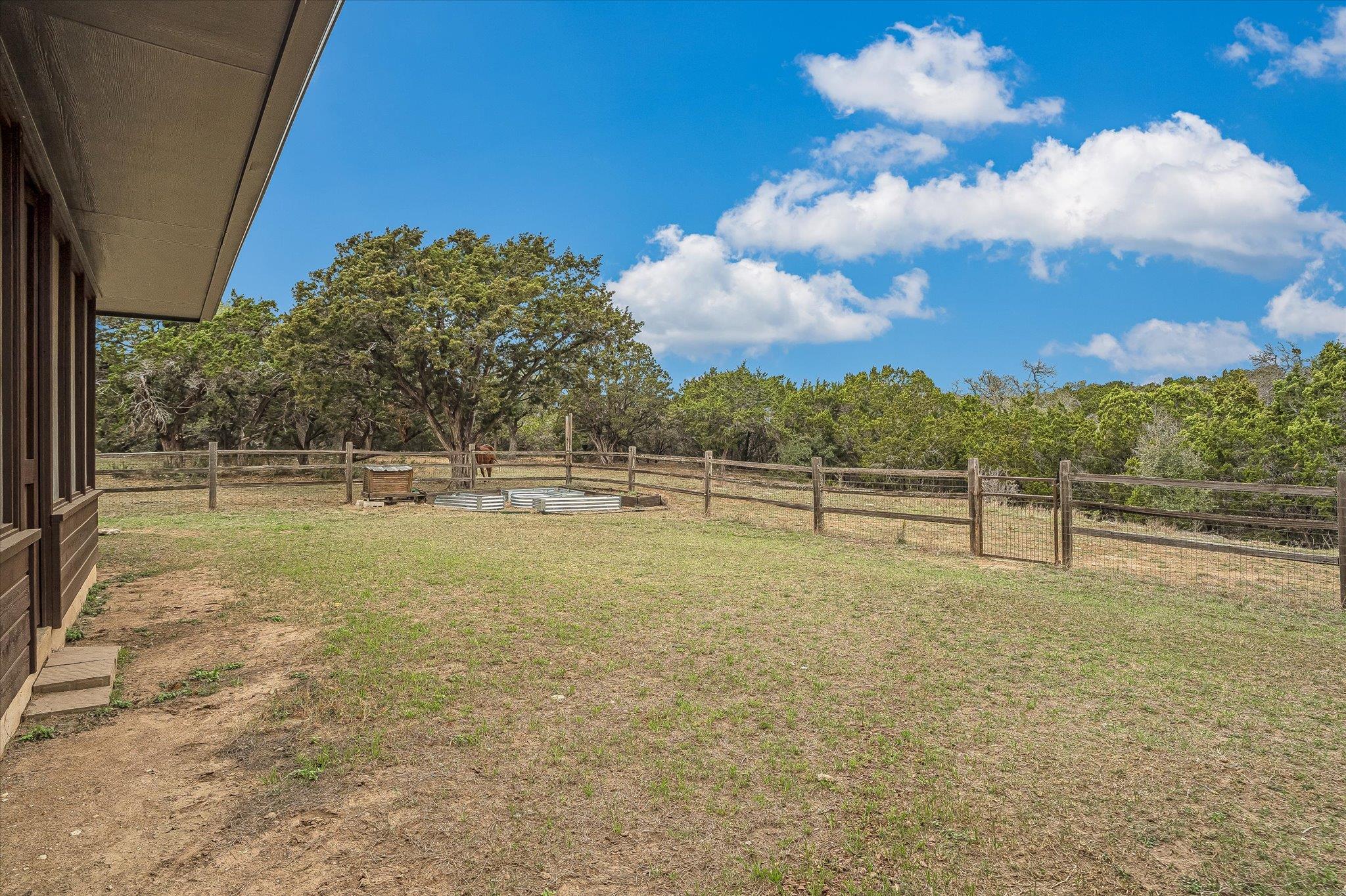 3501 Pursley Rd, Dripping Springs, TX 78620