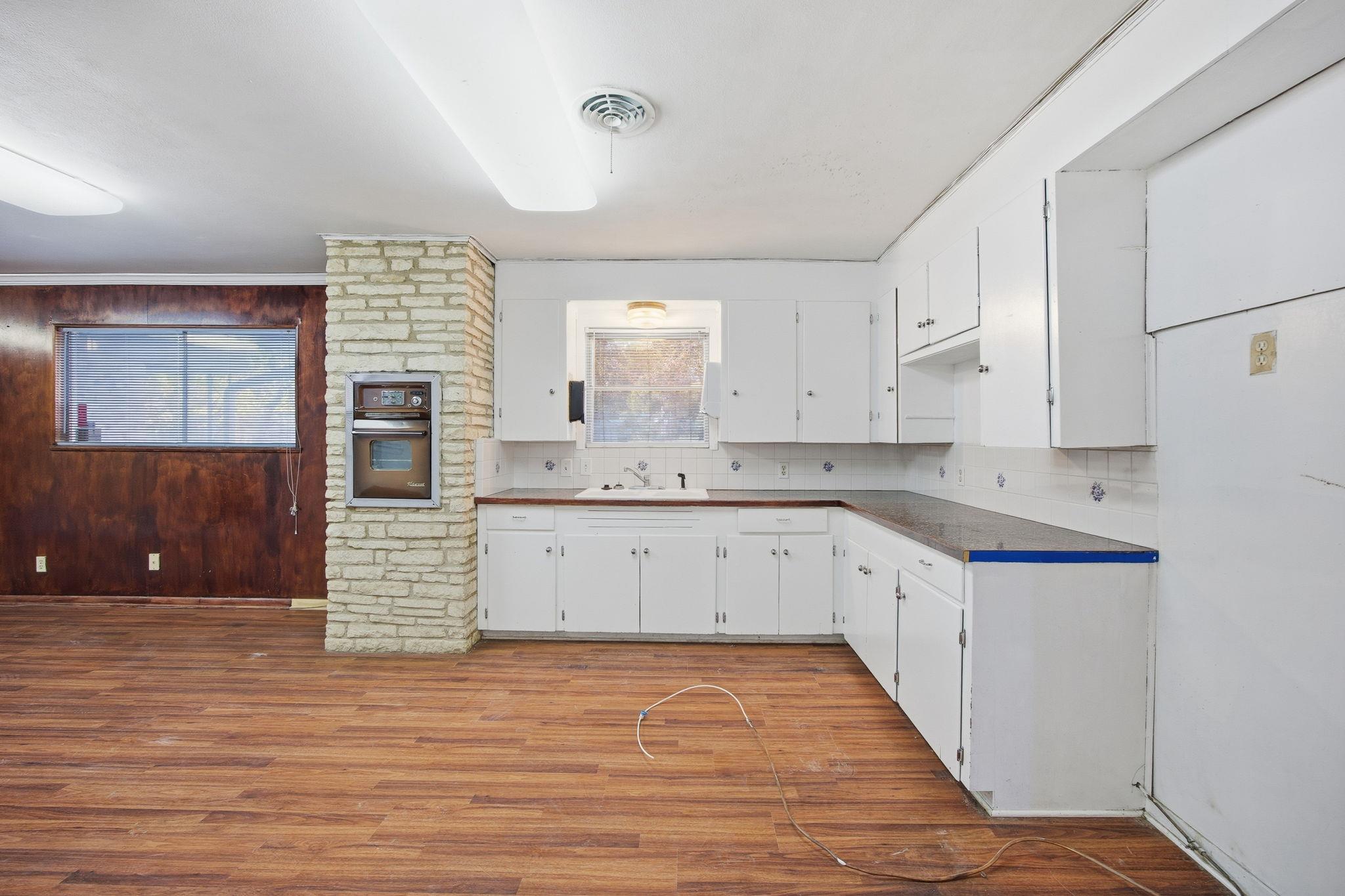 7909 Rosson Rd # 1 and 2, Austin, TX 78736