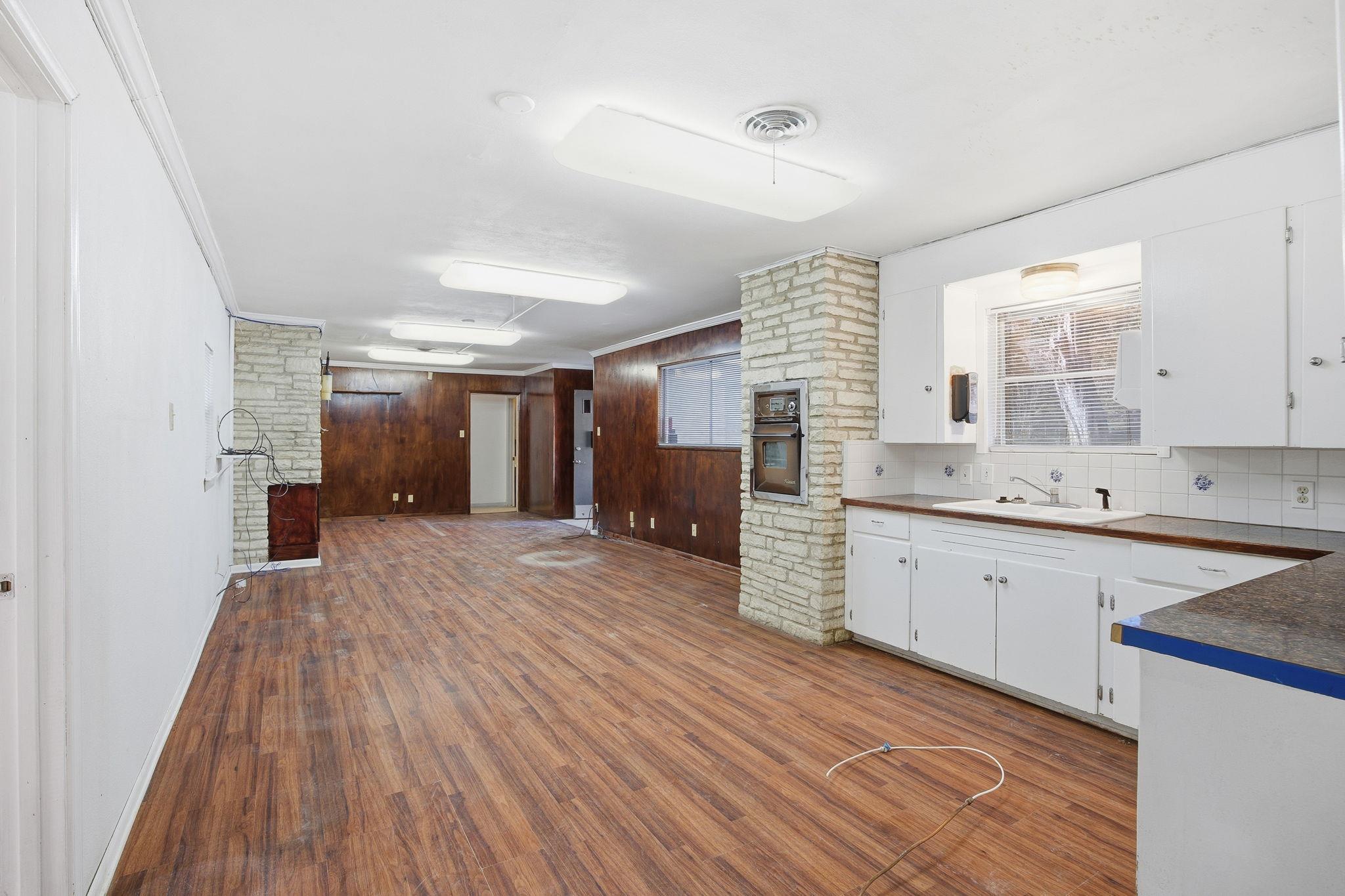 7909 Rosson Rd # 1 and 2, Austin, TX 78736