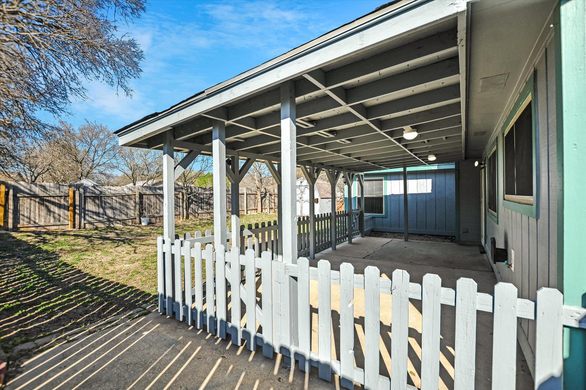 1800 Krizan Ave, Austin, TX 78727