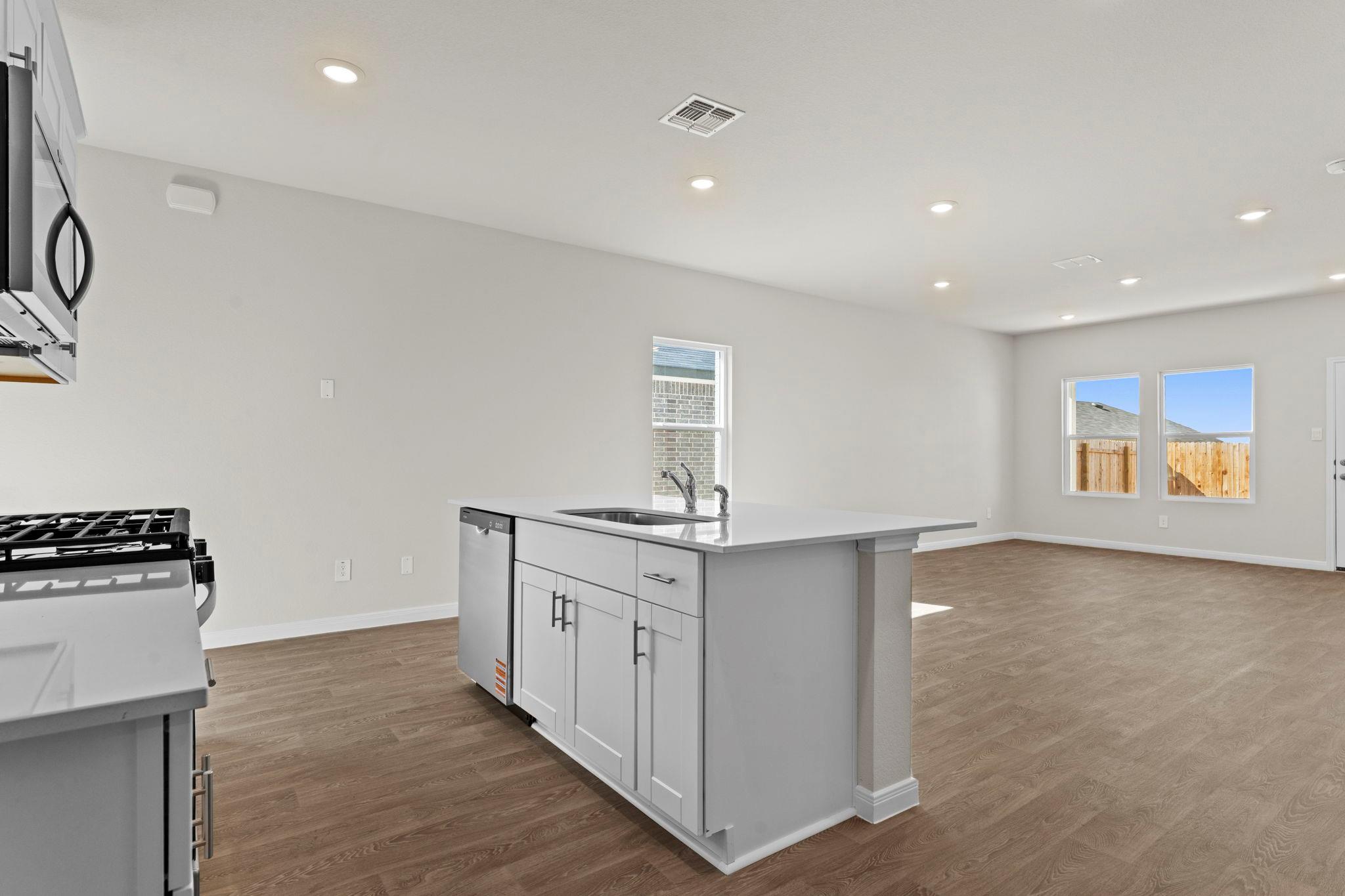 229 NEW ALBANY Ln, San Marcos, TX 78666