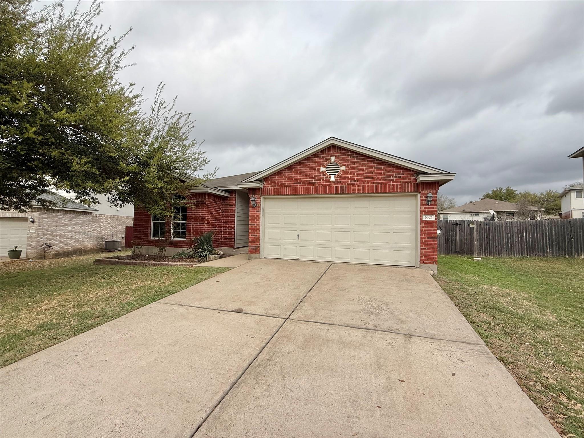 1021 Tudor House Rd, Pflugerville, TX 78660
