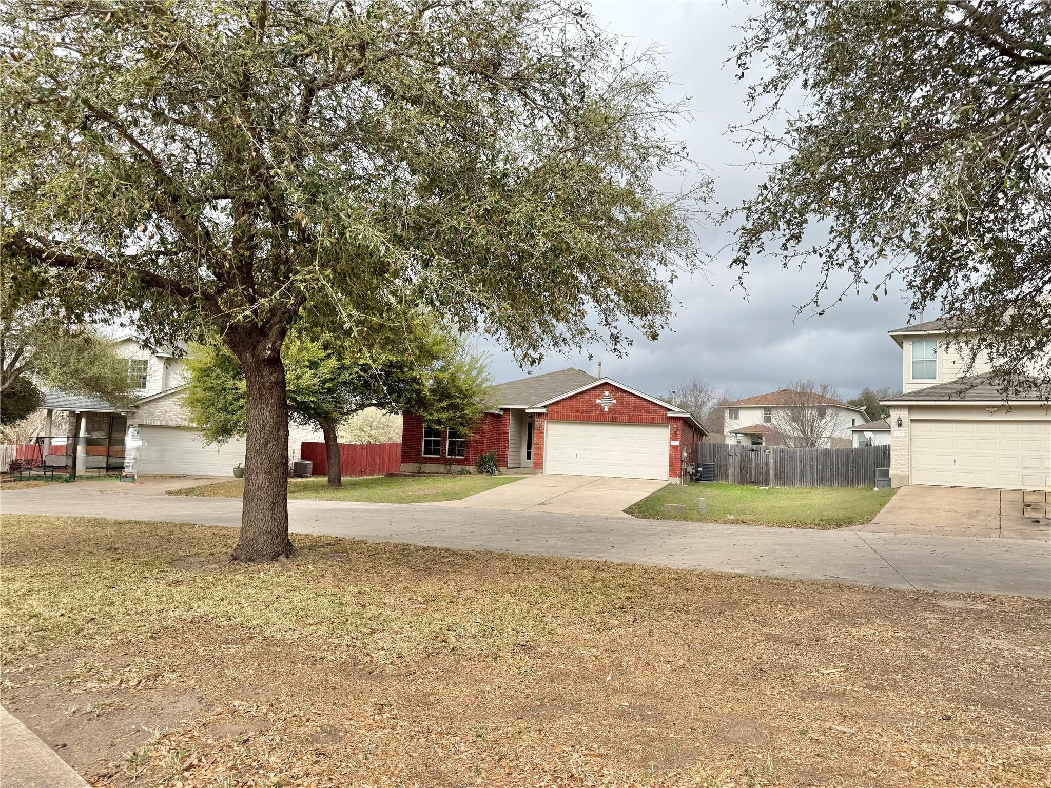 1021 Tudor House Rd, Pflugerville, TX 78660