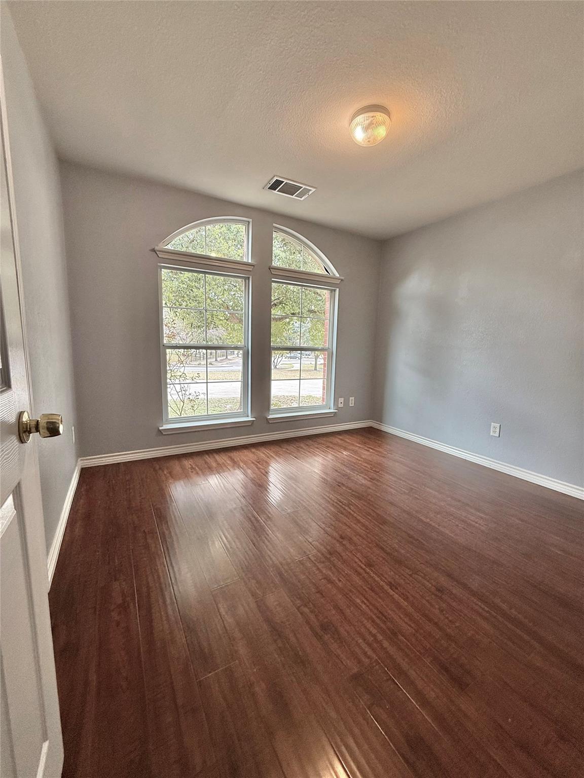 1021 Tudor House Rd, Pflugerville, TX 78660