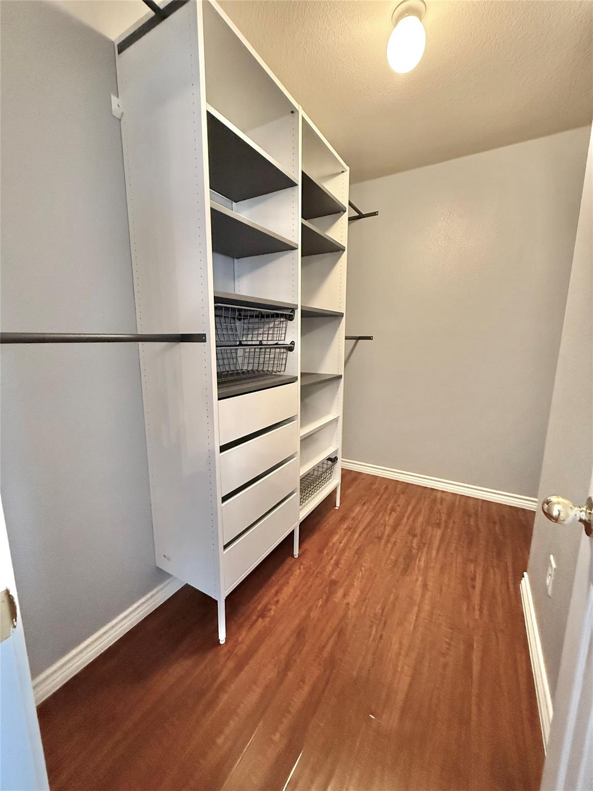 1021 Tudor House Rd, Pflugerville, TX 78660